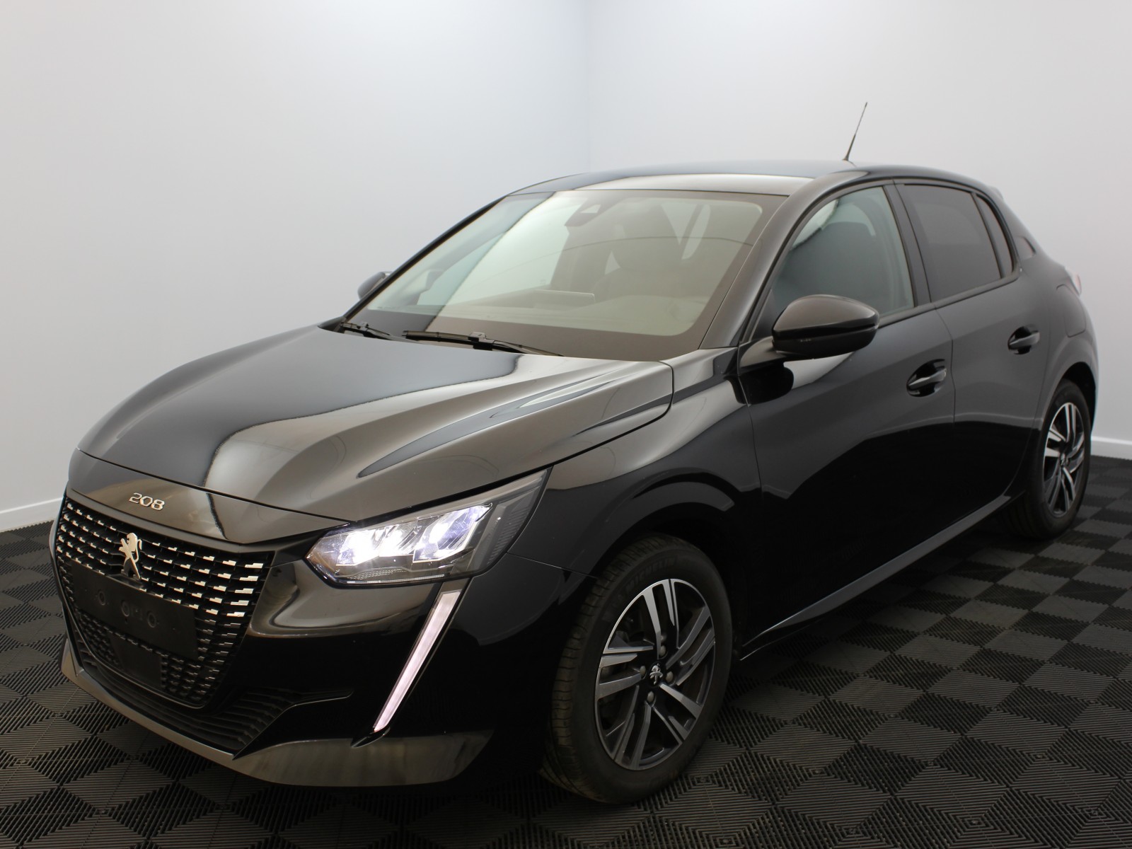 PEUGEOT - 208 - #178148 - 0