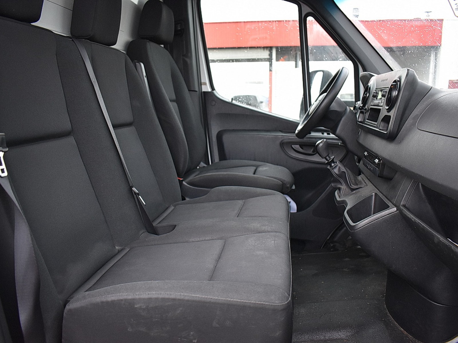 MERCEDES - SPRINTER CAISSE GRAND VOLUME 20M3 +HAYON - #181100 - 14