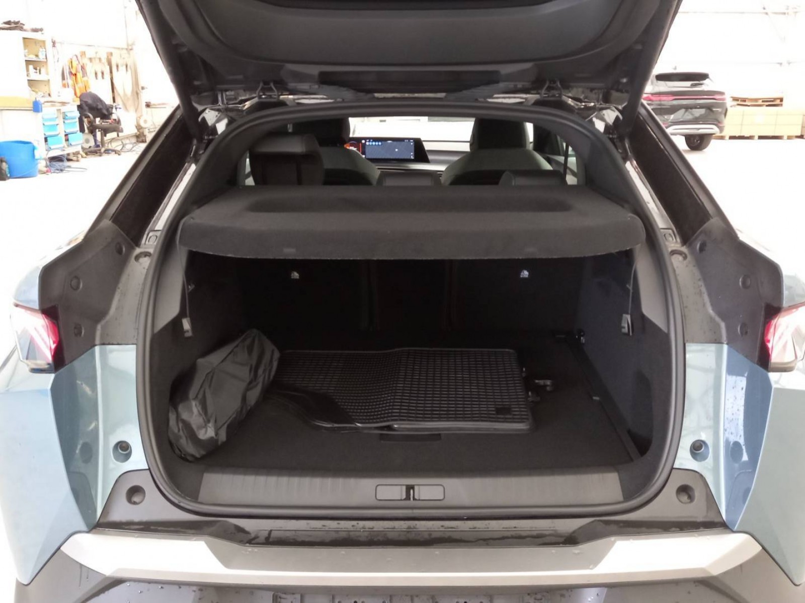 PEUGEOT - 3008 - #637553 - 12