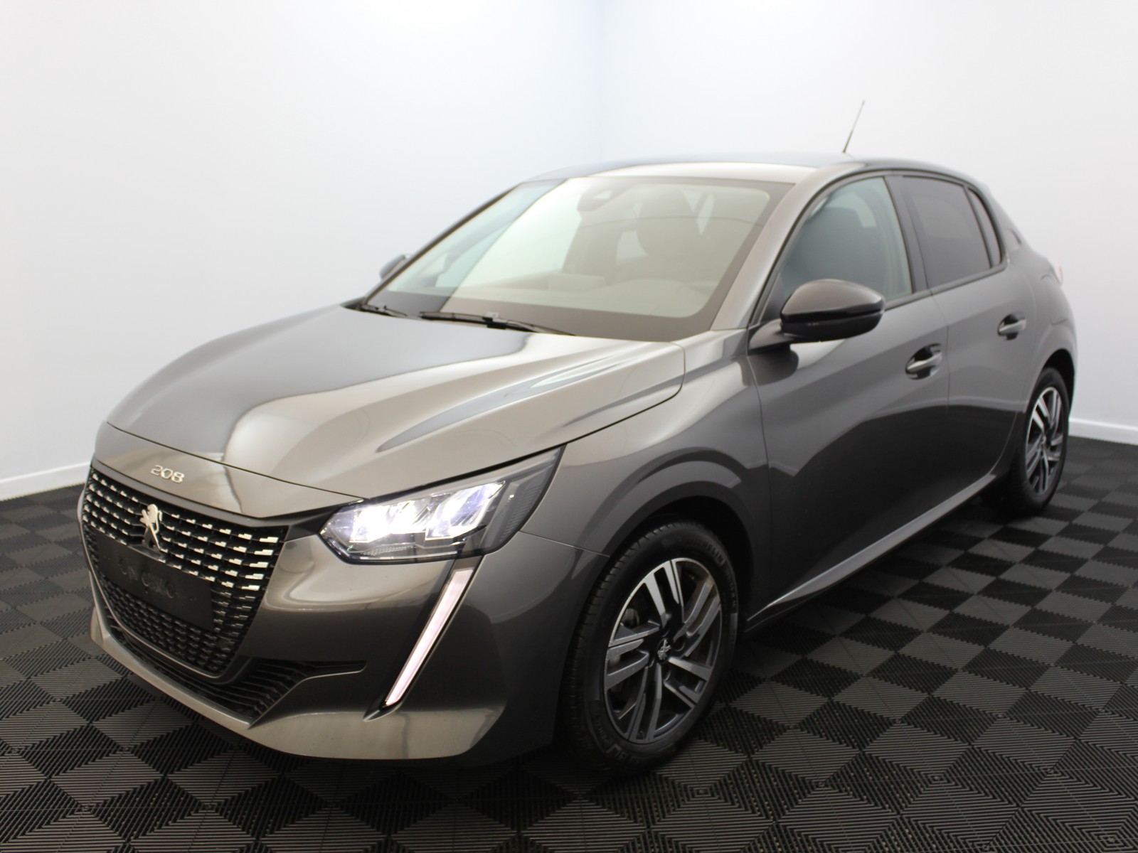PEUGEOT - 208 - #178437 - 0