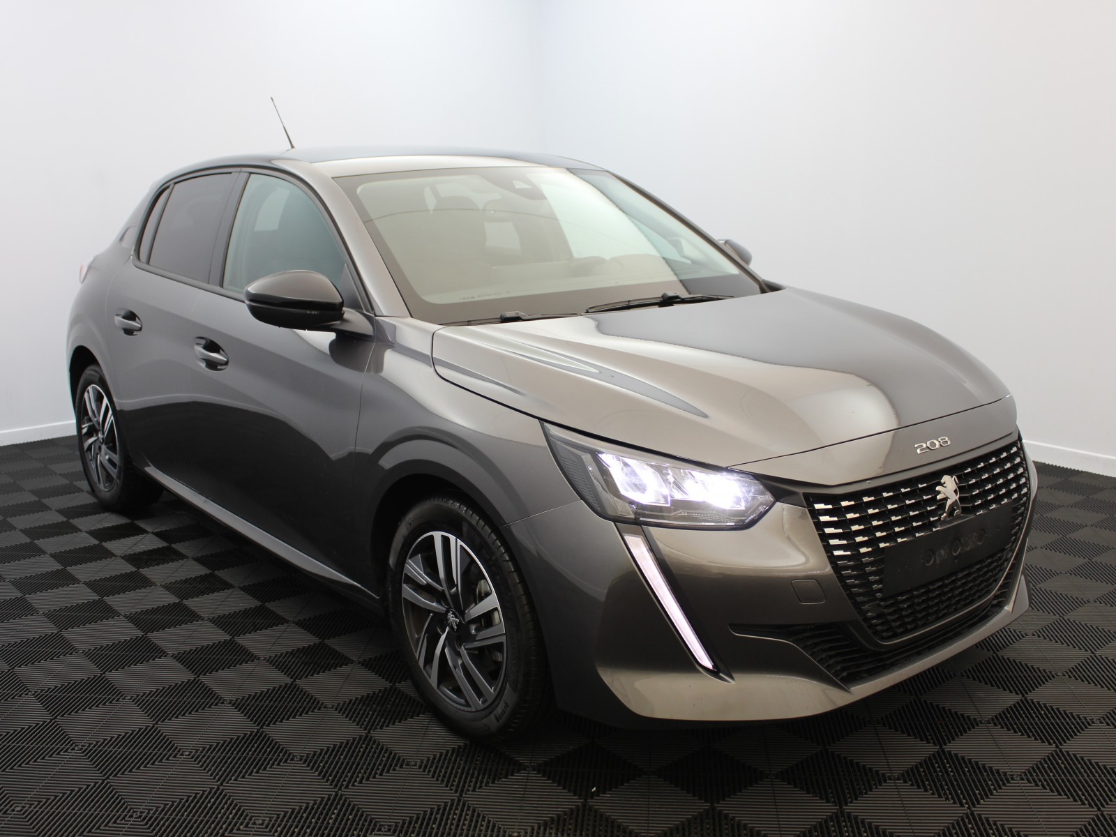 PEUGEOT - 208 - #178437 - 1