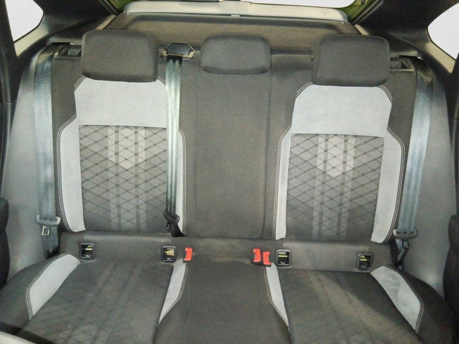 VOLKSWAGEN - TAIGO - #836564 - 13