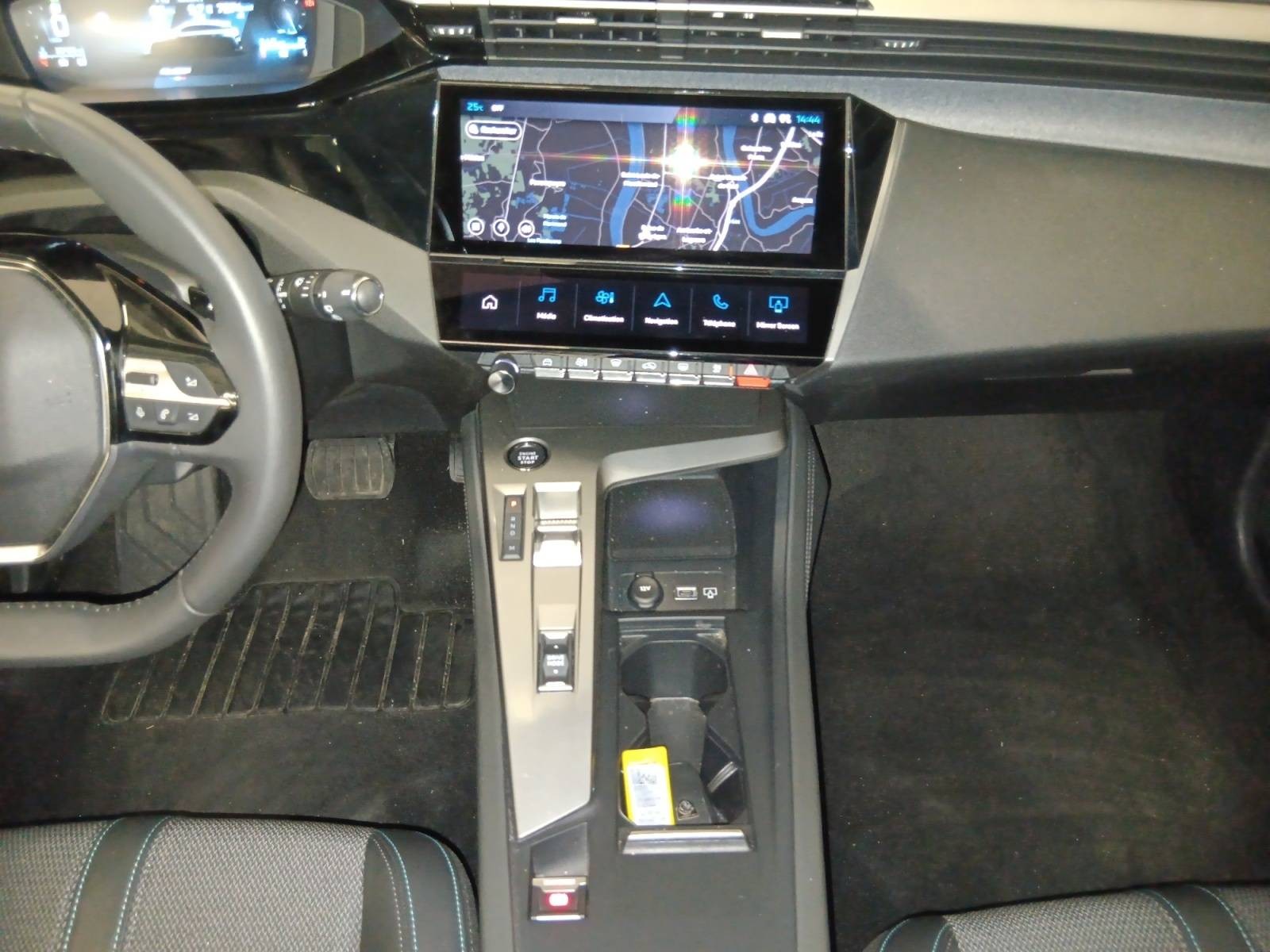 PEUGEOT - 308 - #834793 - 9