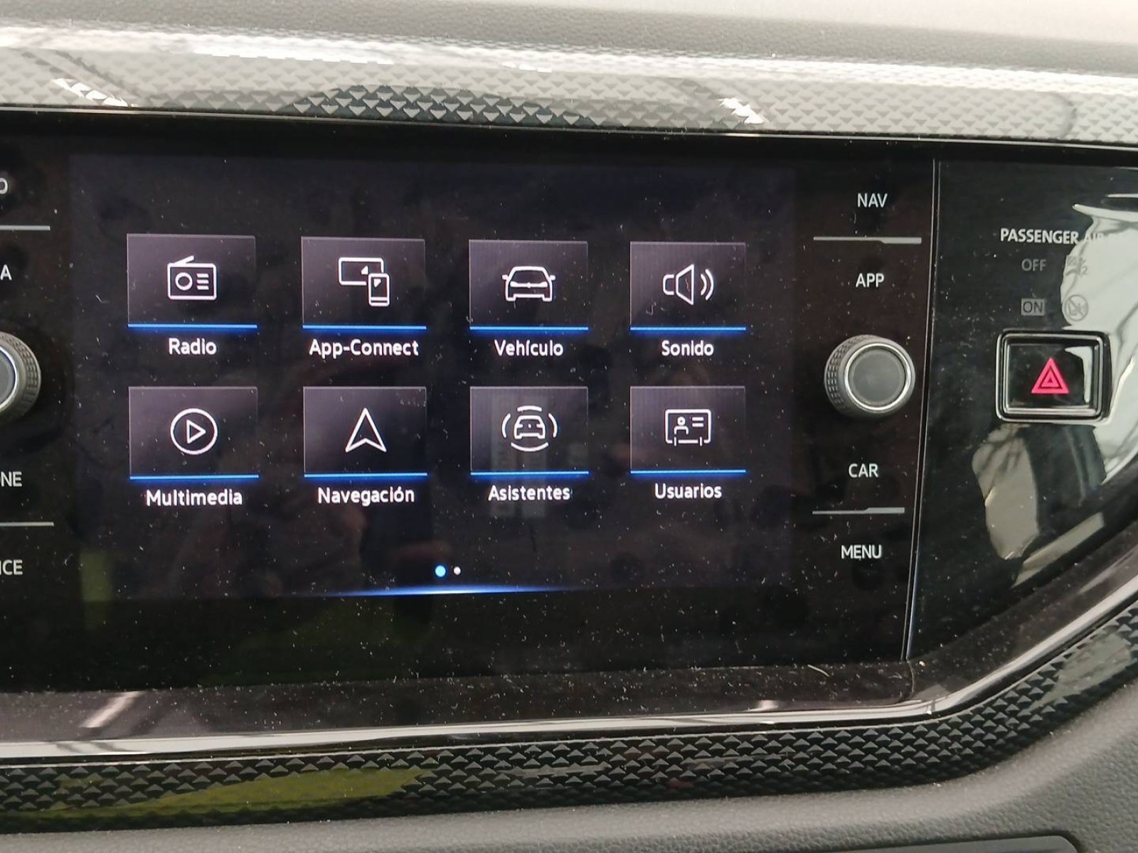 VOLKSWAGEN - TAIGO - #825136 - 14