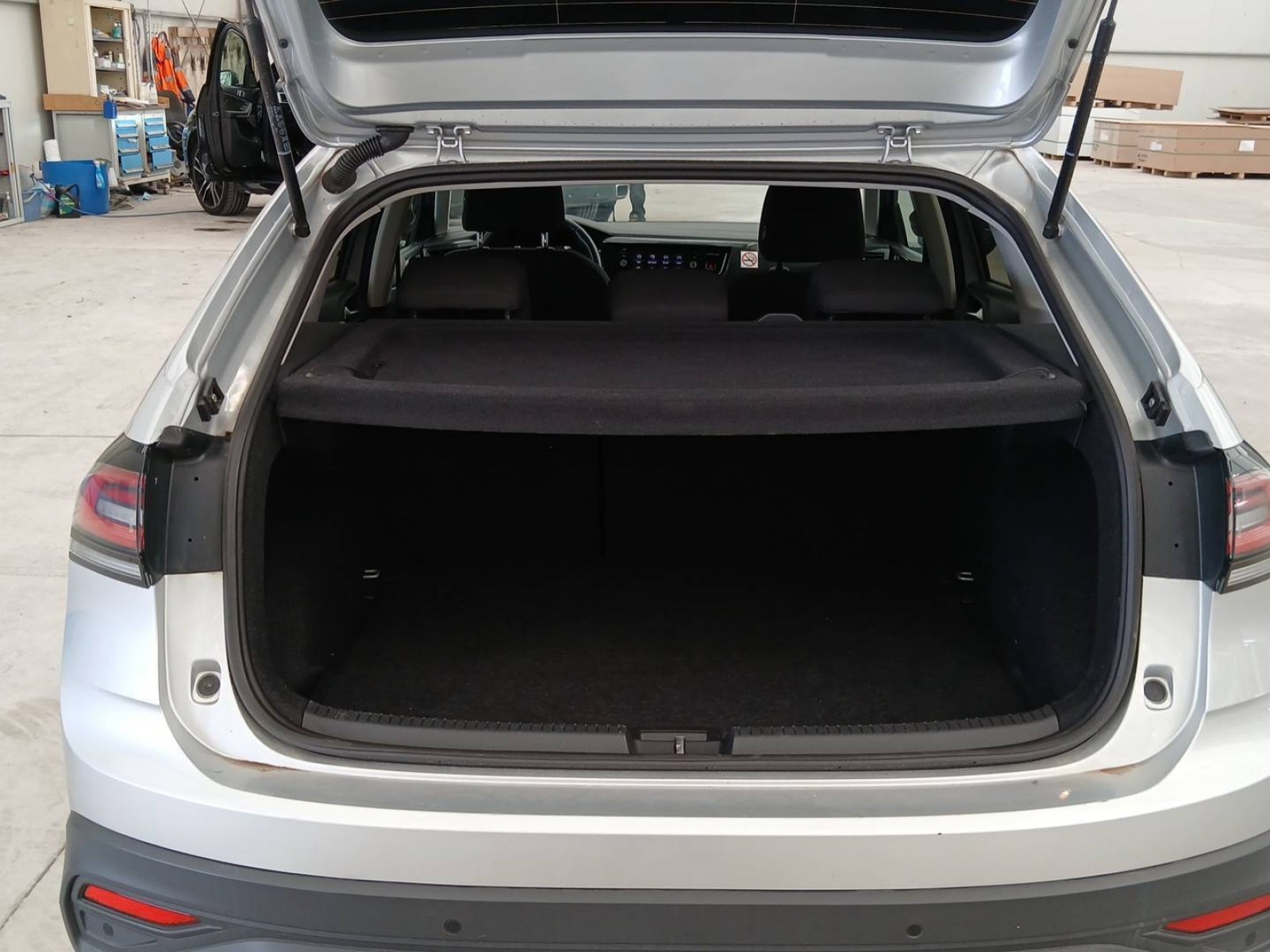 VOLKSWAGEN - TAIGO - #825136 - 12