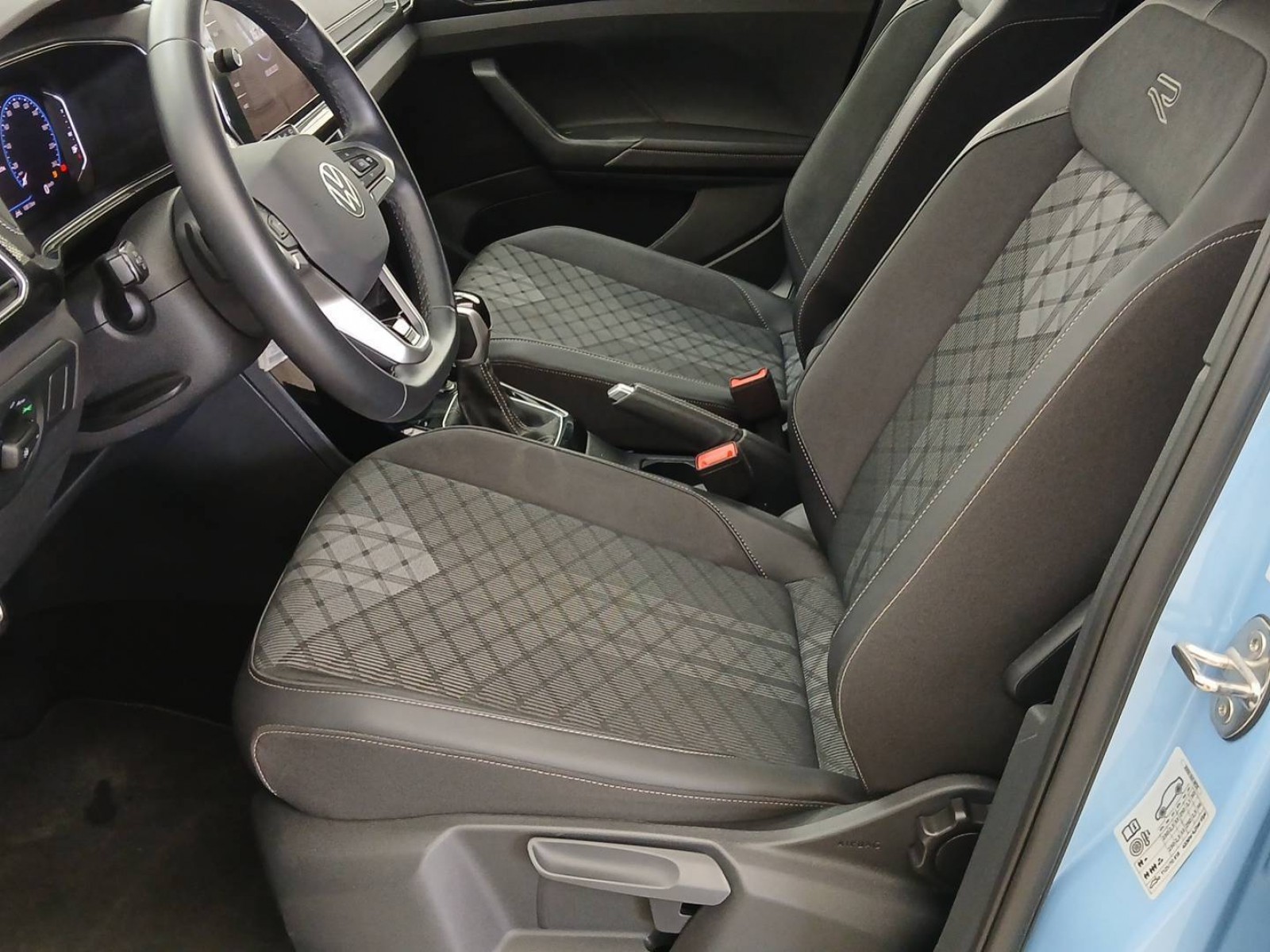 VOLKSWAGEN - T-CROSS - #825575 - 8