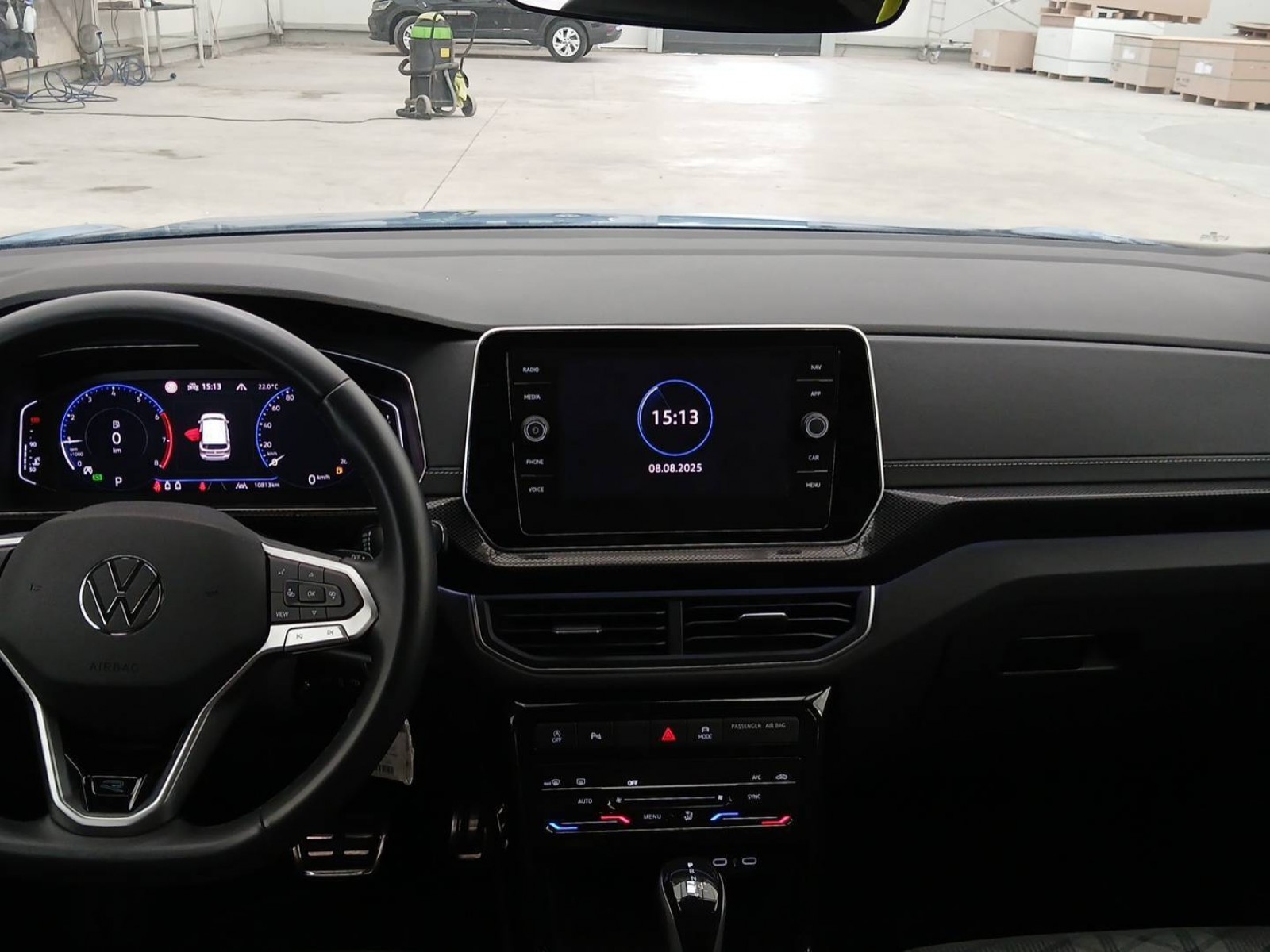 VOLKSWAGEN - T-CROSS - #825575 - 9