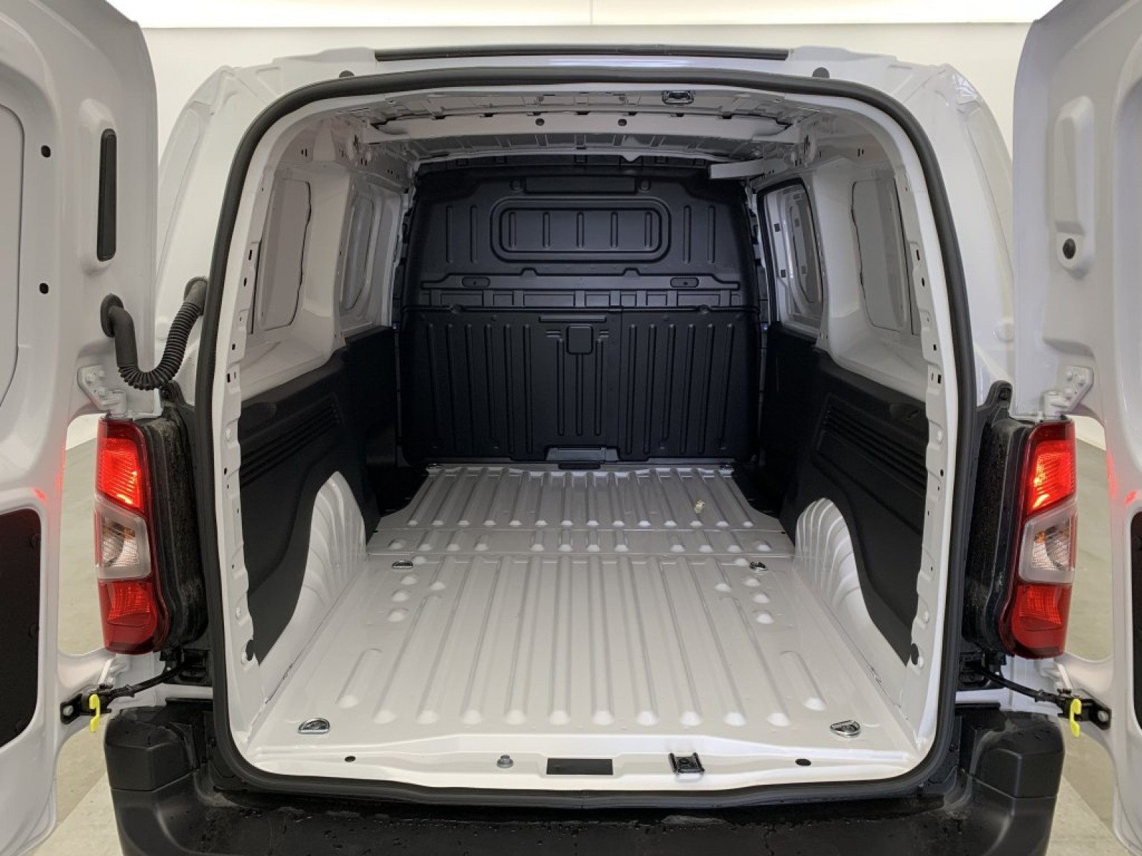 PEUGEOT - Partner Fourgon - #702990 - 11