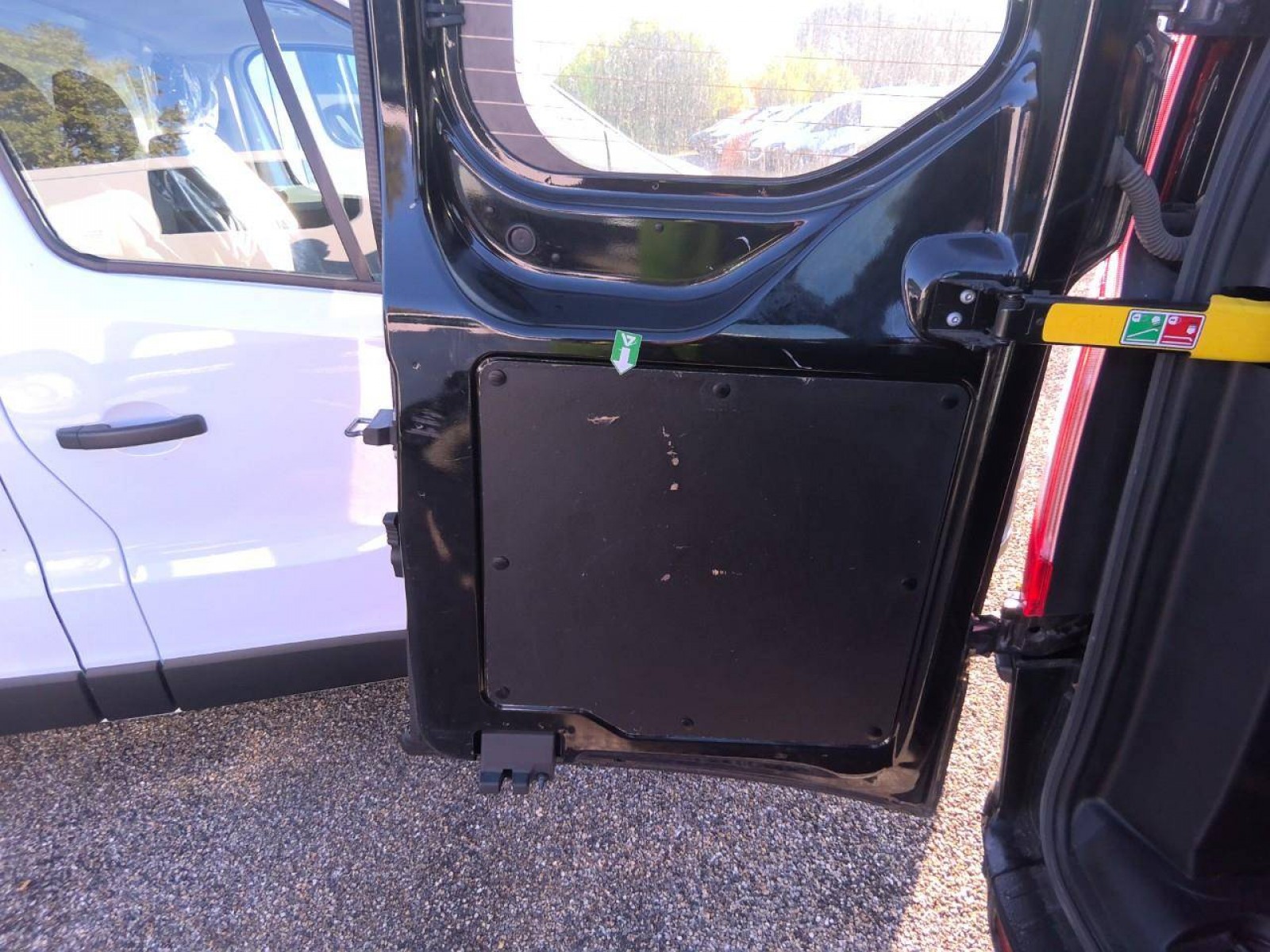FORD - TRANSIT CUSTOM KOMBI - #836573 - 24