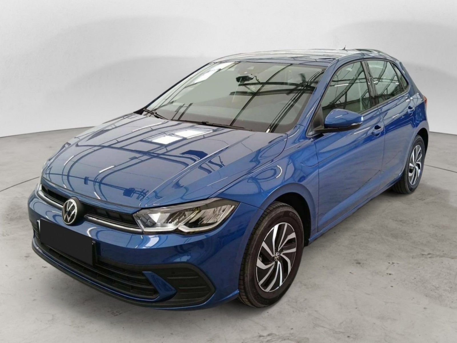 VOLKSWAGEN - POLO - #821933 - 17
