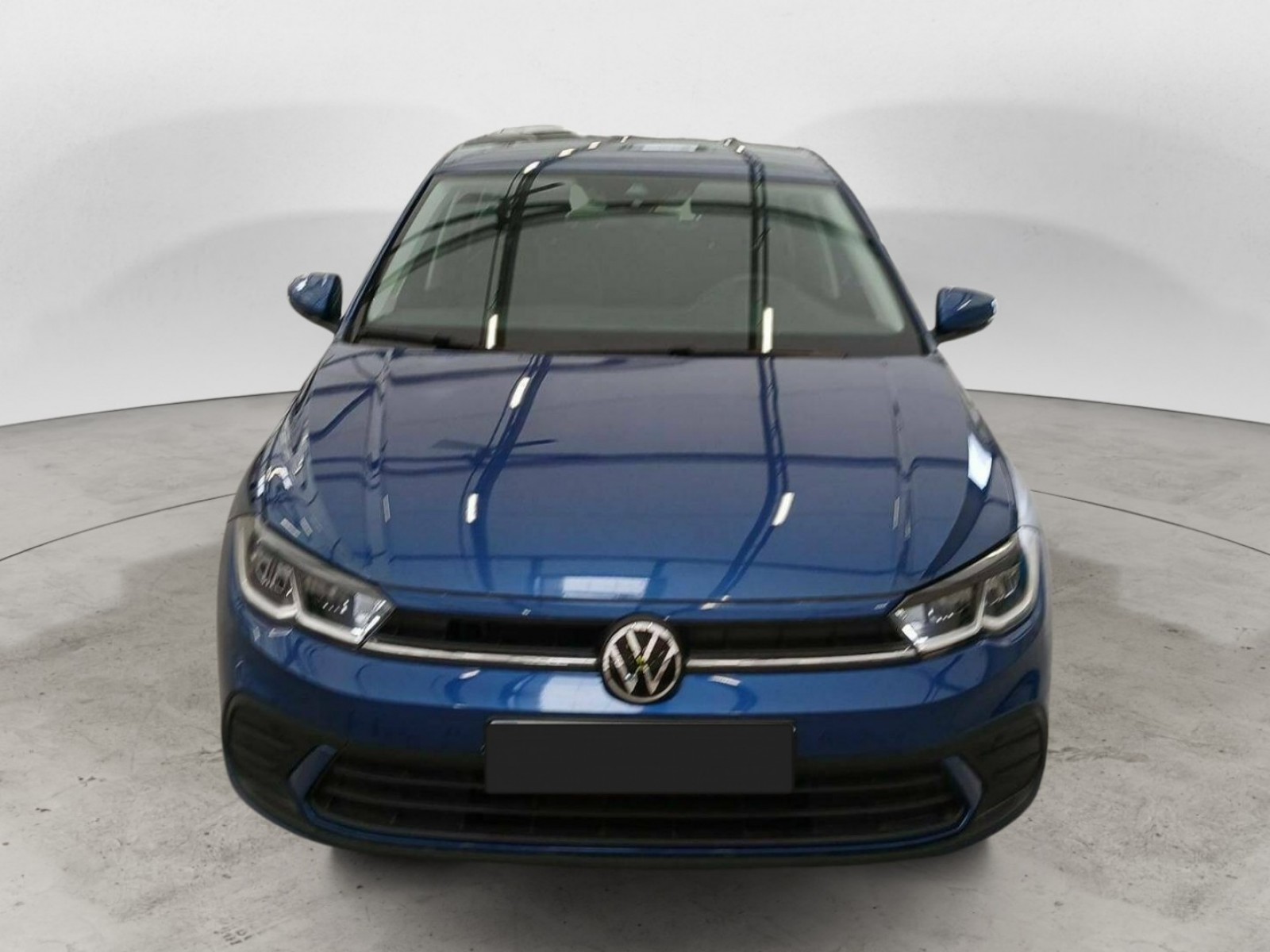 VOLKSWAGEN - POLO - #821933 - 18