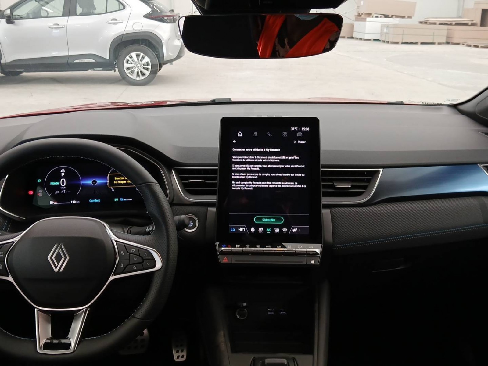 RENAULT - CAPTUR - #825900 - 9