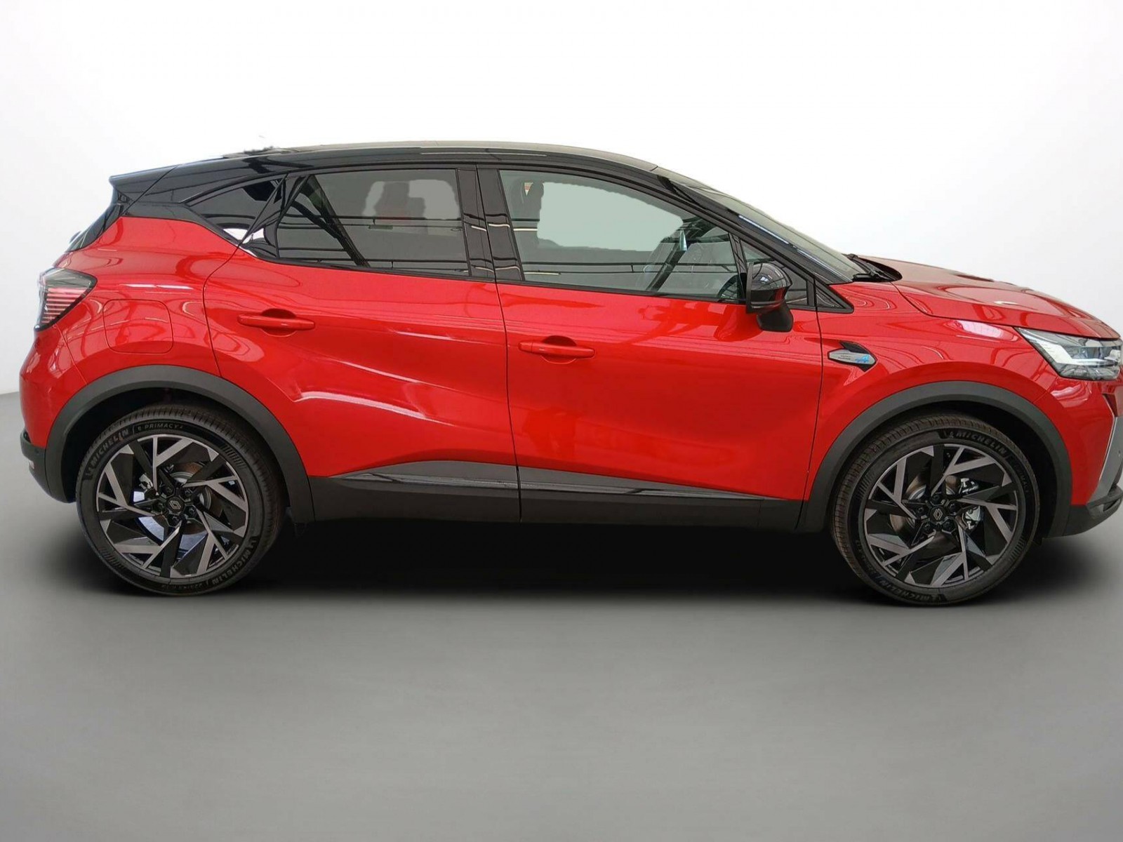 RENAULT - CAPTUR - #825900 - 15