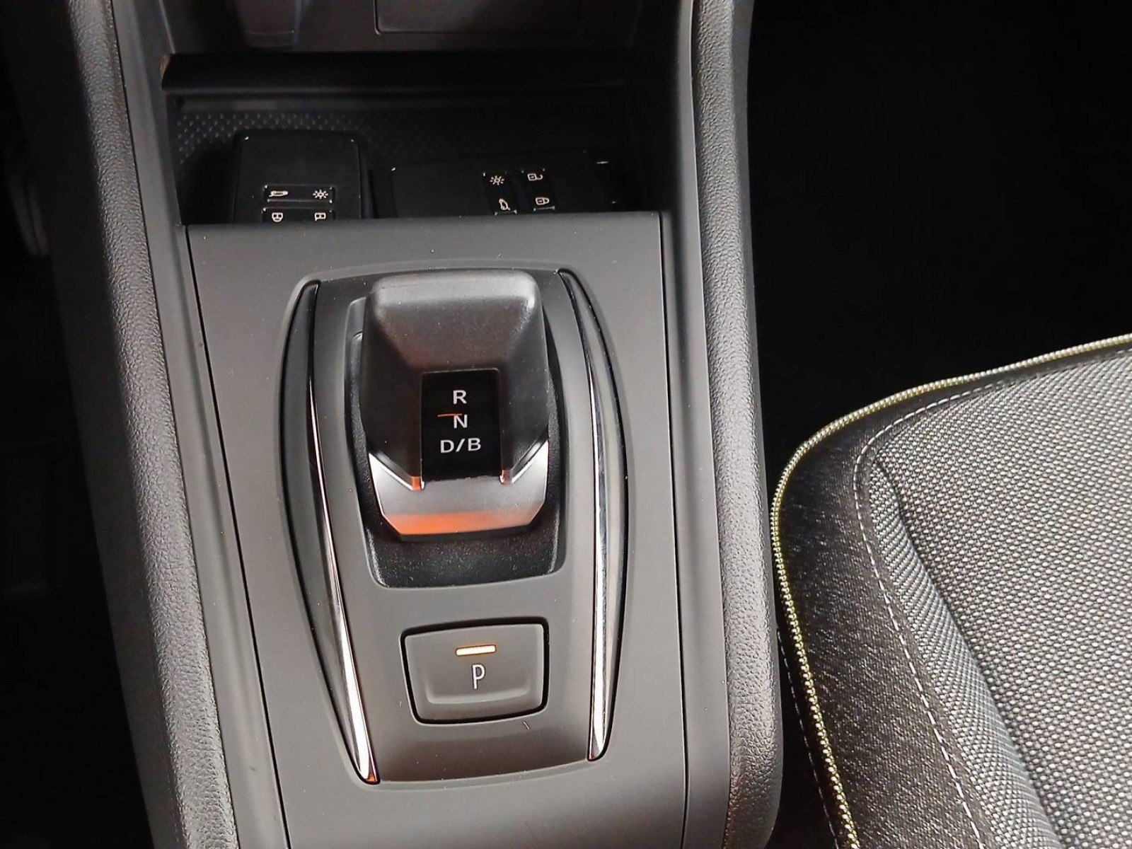 RENAULT - CAPTUR - #832726 - 13
