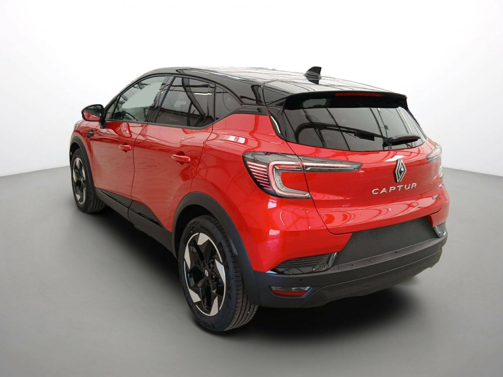 RENAULT - CAPTUR - #832726 - 16