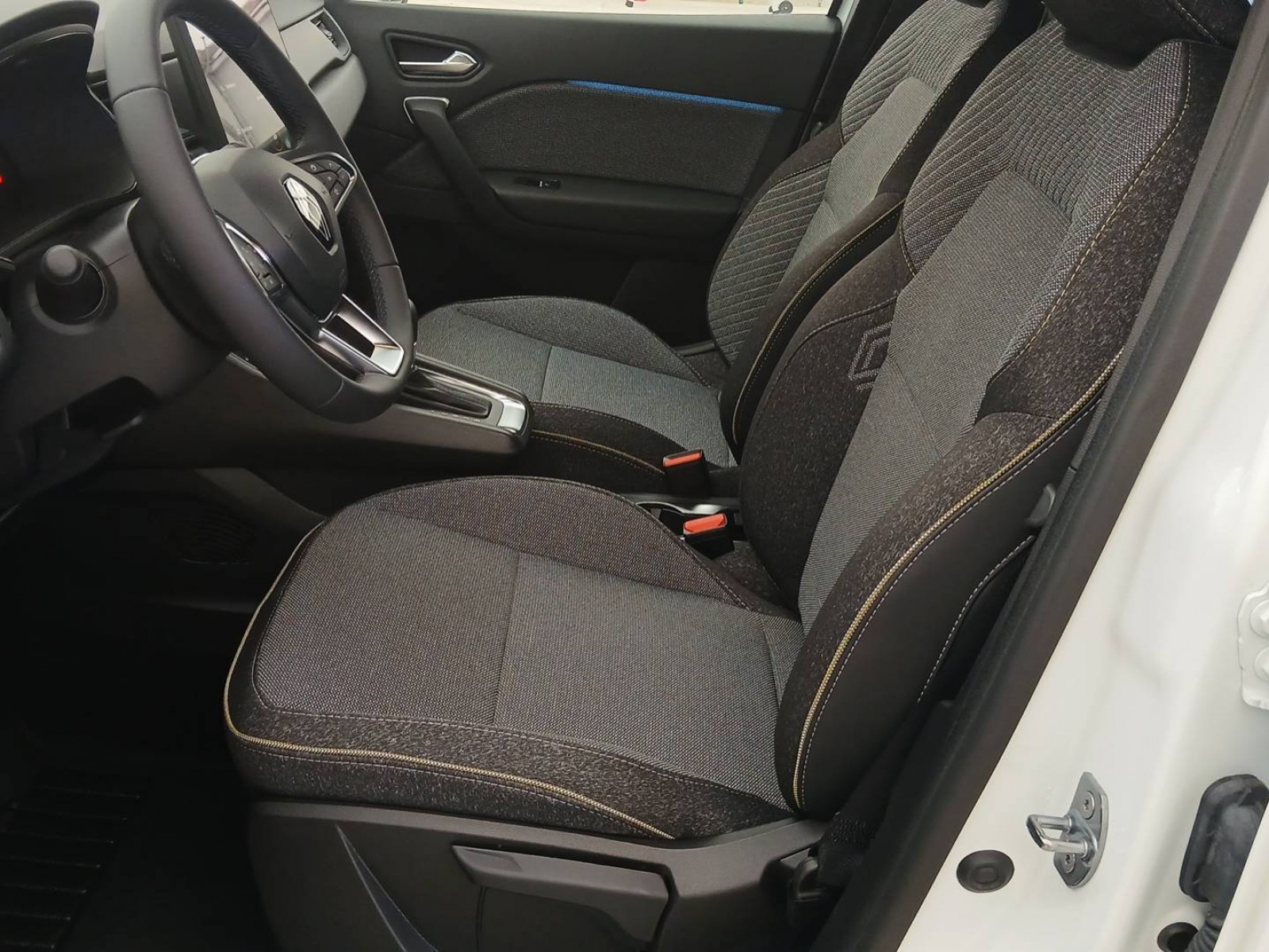 RENAULT - CAPTUR - #836178 - 11