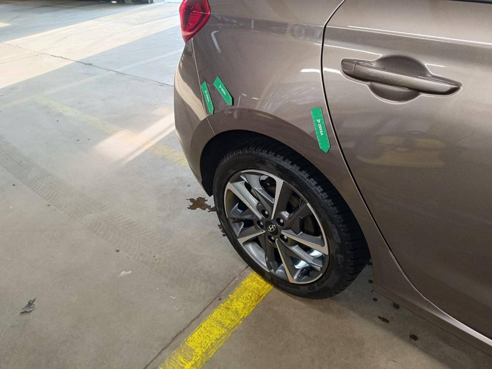 HYUNDAI - i30 - #720642 - 23