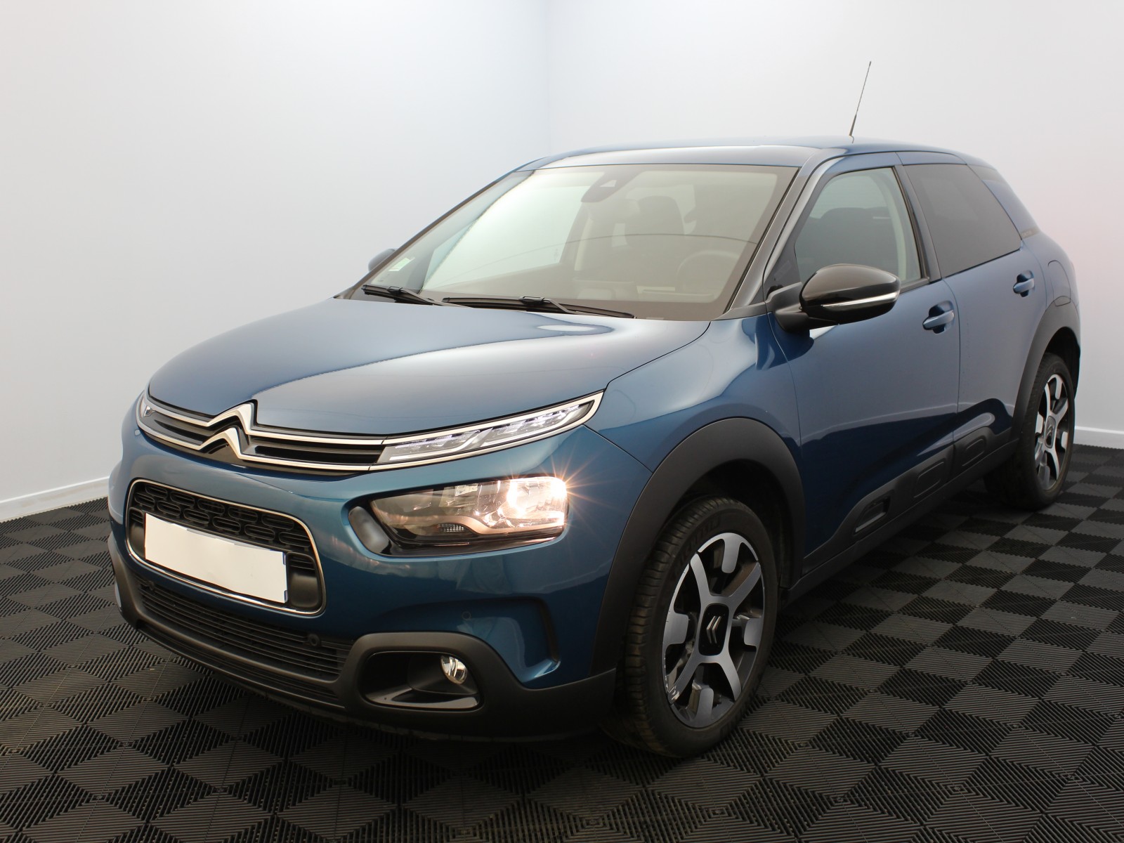 CITROEN - C4 CACTUS - #180501 - 0