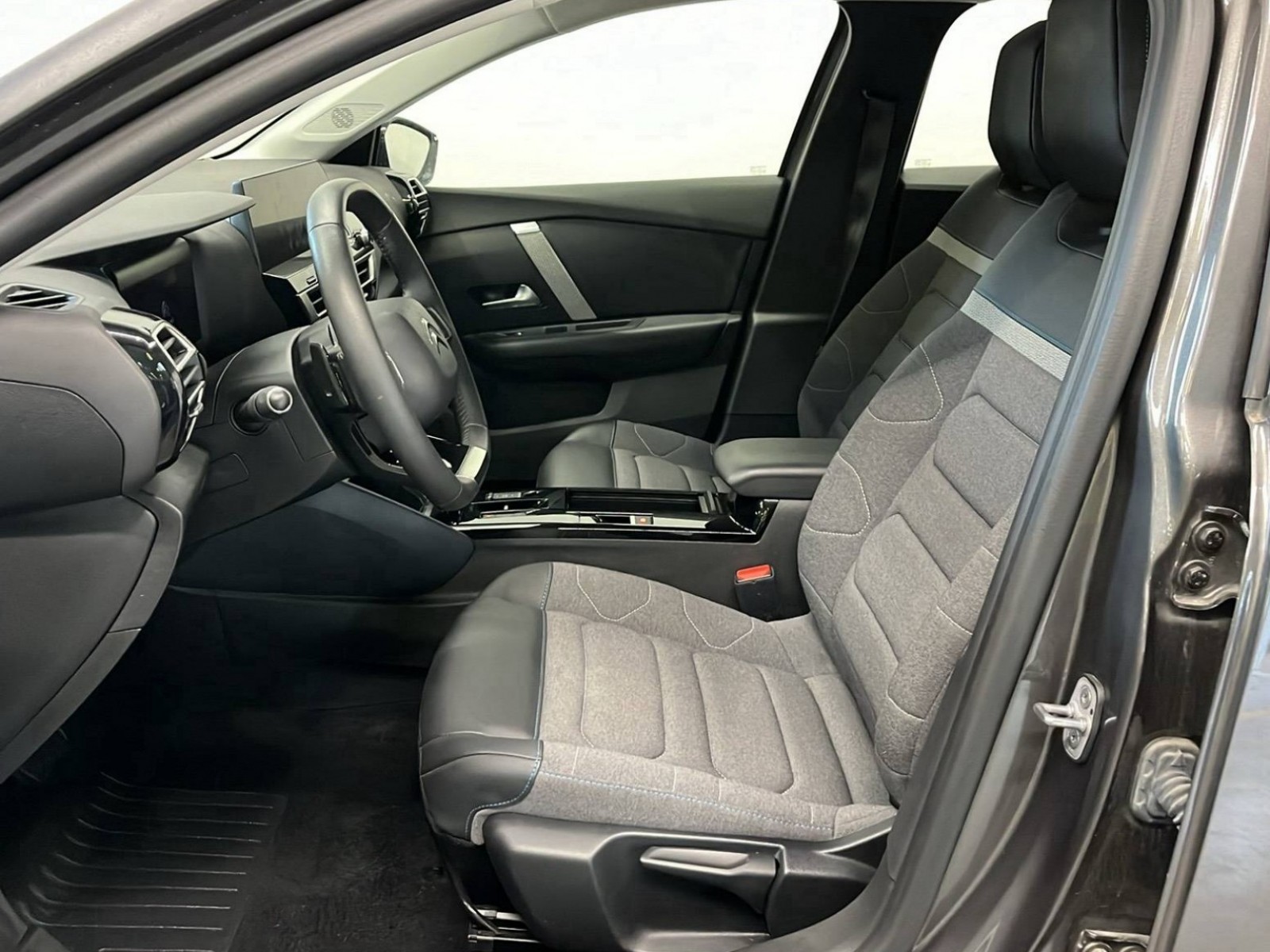 CITROEN - C4 - #217247 - 26