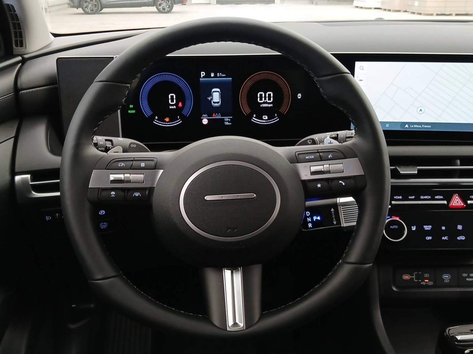 HYUNDAI - TUCSON - #641914 - 10