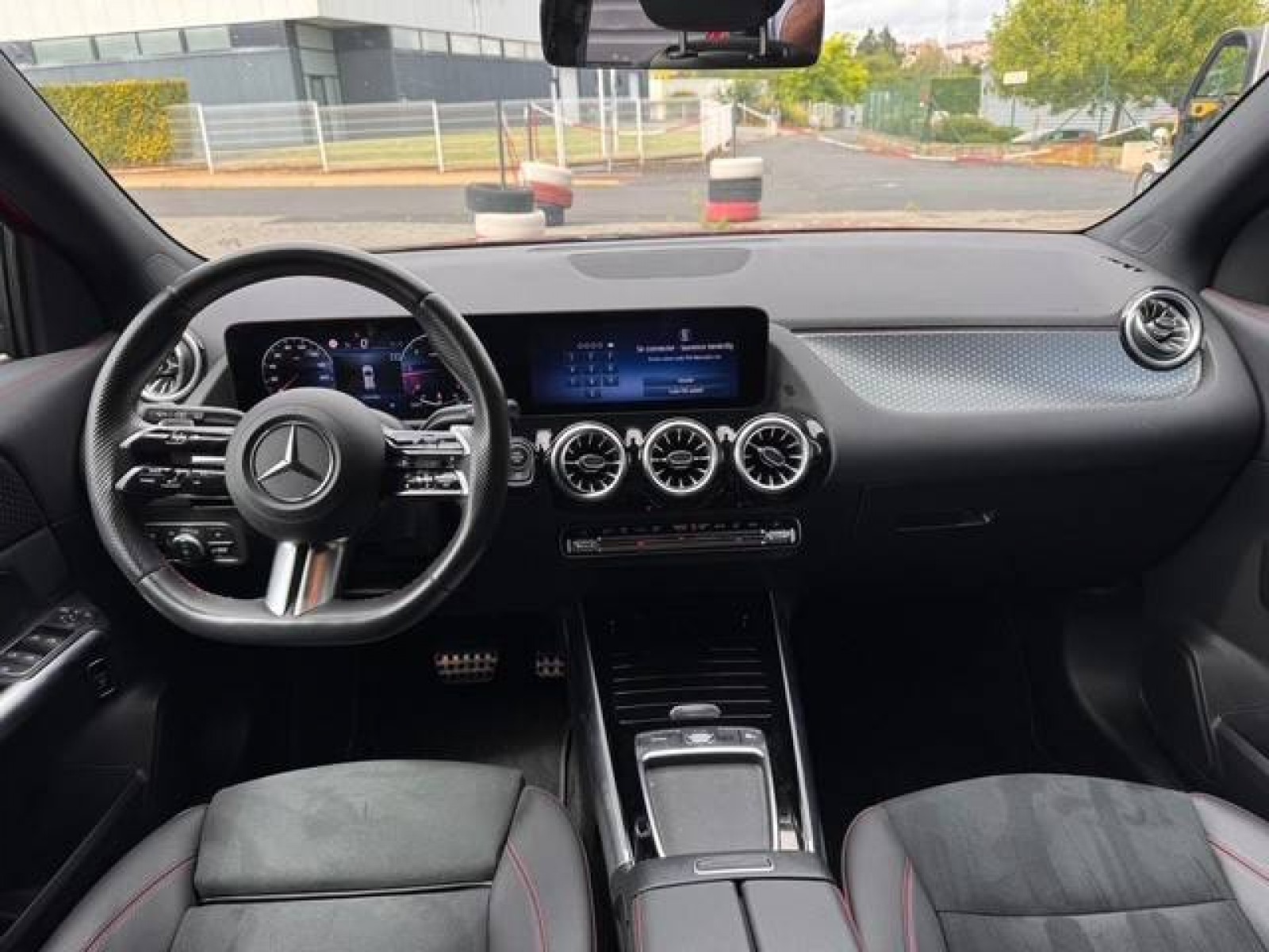 MERCEDES - GLA - #839937 - 16