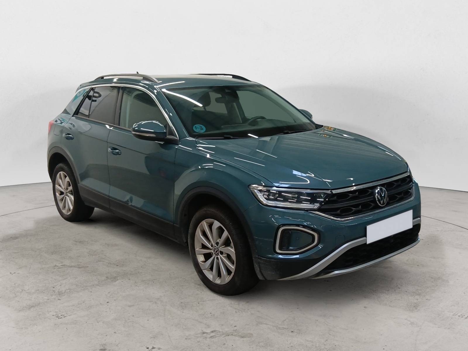 VOLKSWAGEN - T-ROC - #835943 - 1