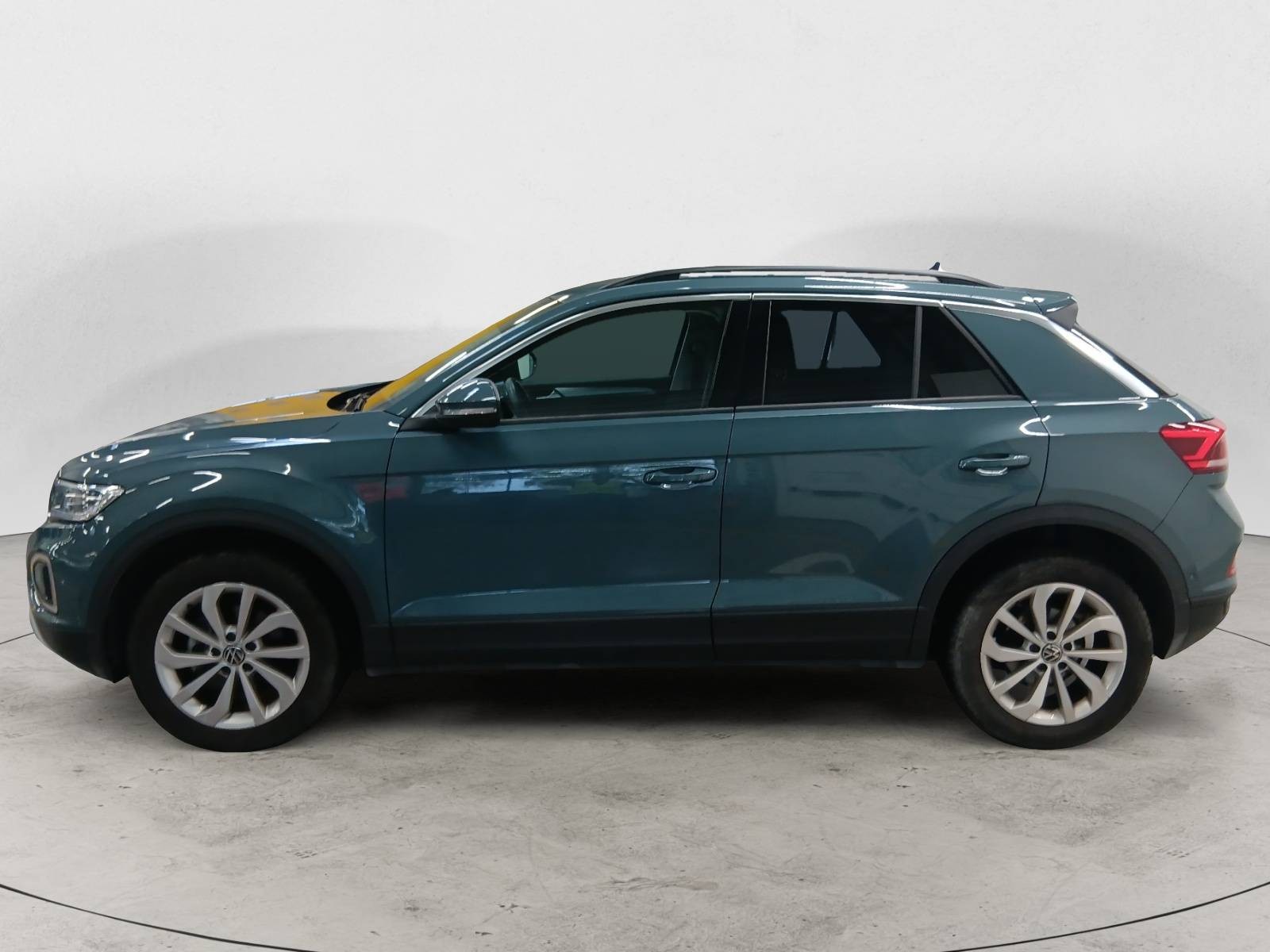 VOLKSWAGEN - T-ROC - #835943 - 15