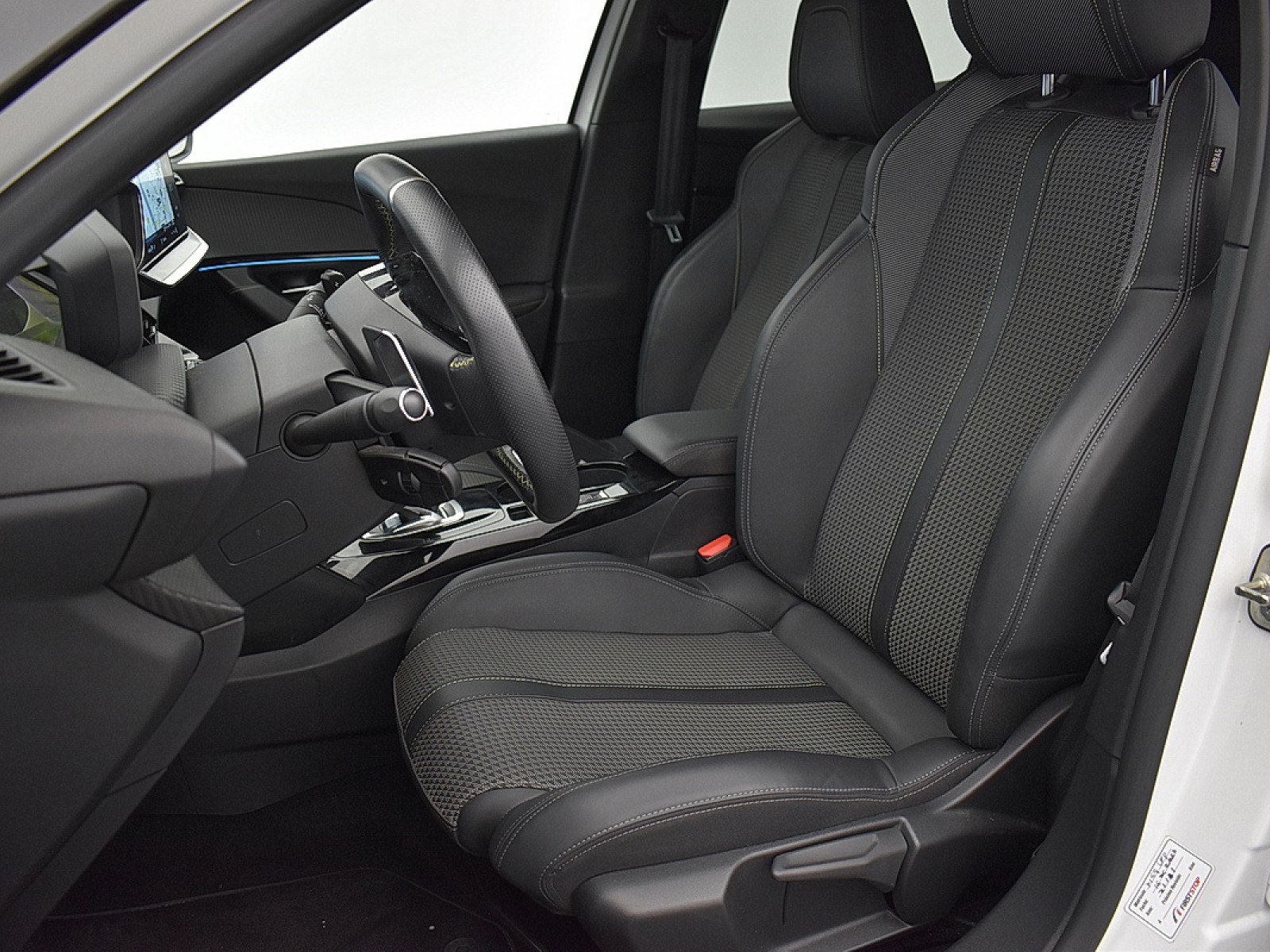 PEUGEOT - 2008 - #181012 - 7