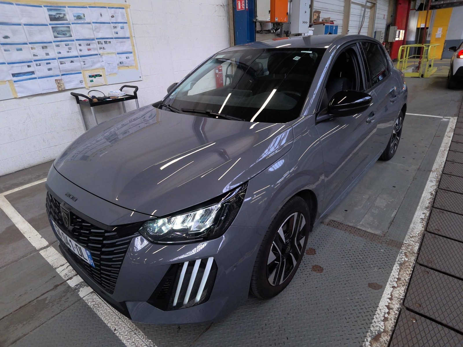 PEUGEOT - 208 - #840113 - 0