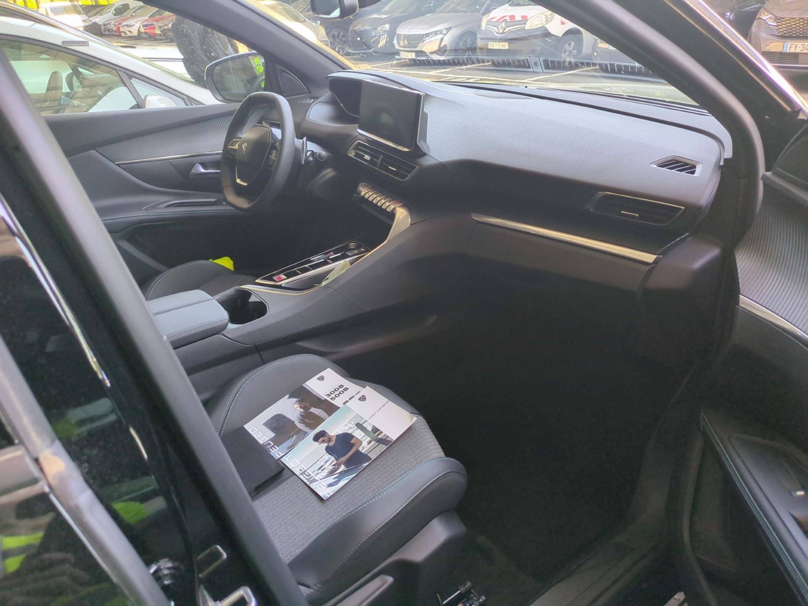 PEUGEOT - 5008 - #840123 - 2