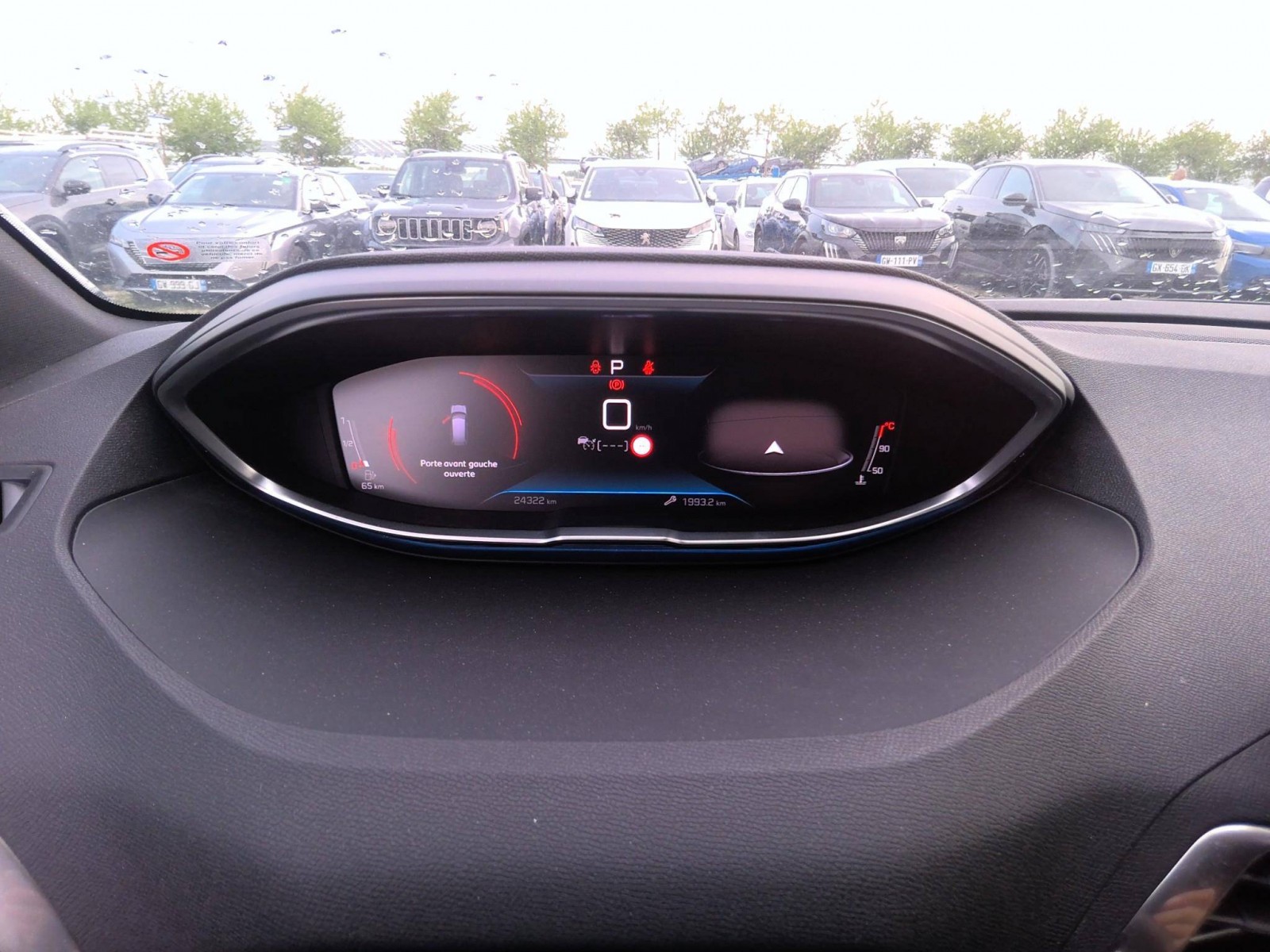 PEUGEOT - 5008 - #840125 - 5