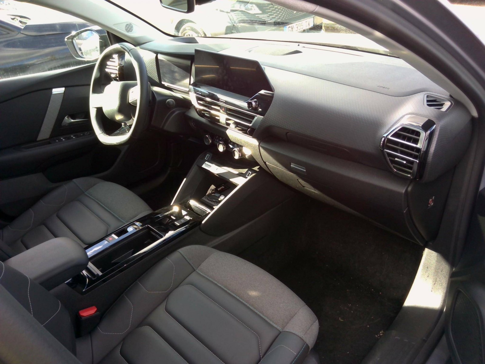 CITROEN - C4 X - #840130 - 4