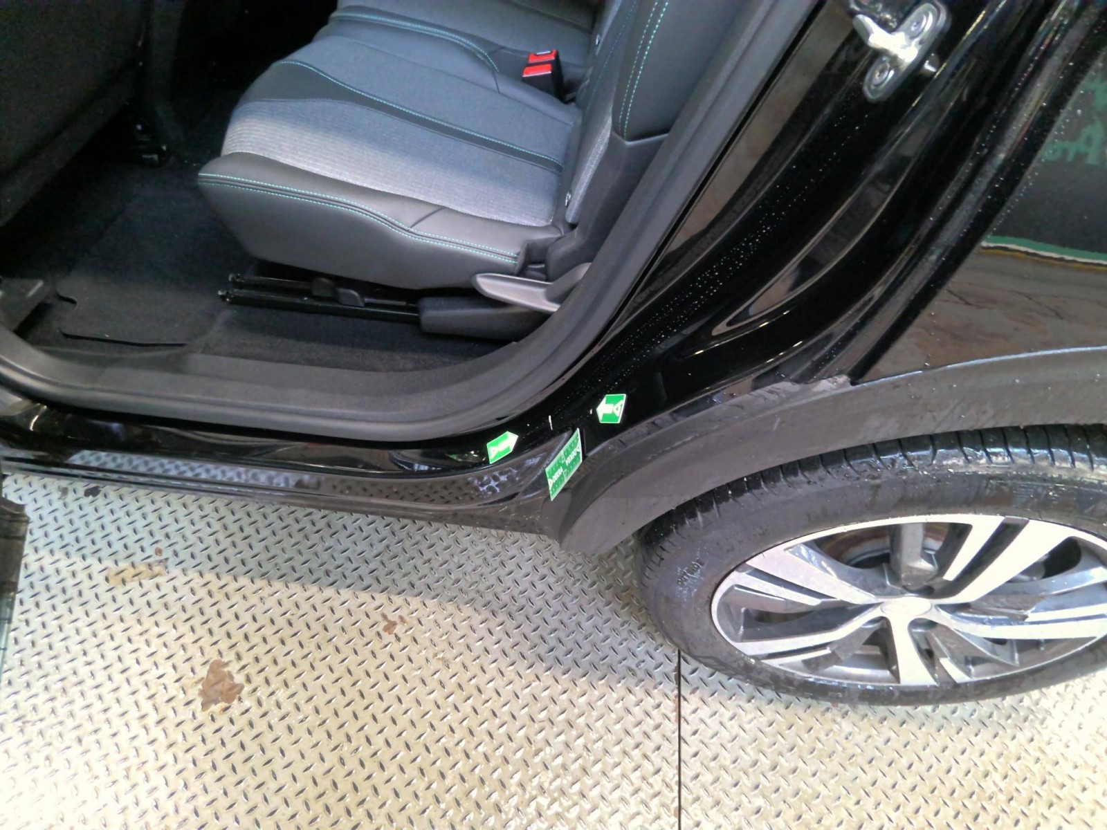 PEUGEOT - 5008 - #840146 - 9