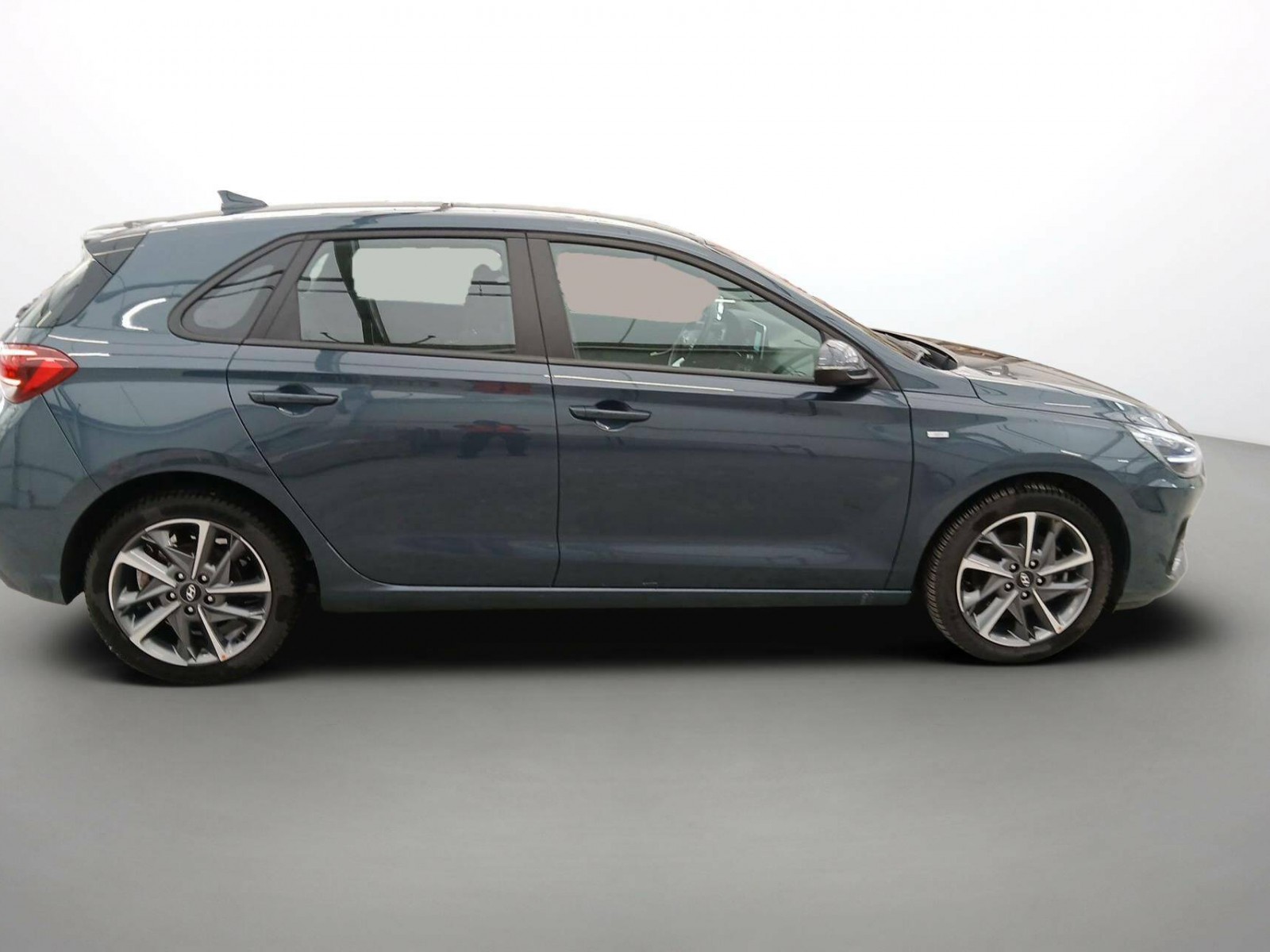 HYUNDAI - i30 - #736769 - 16