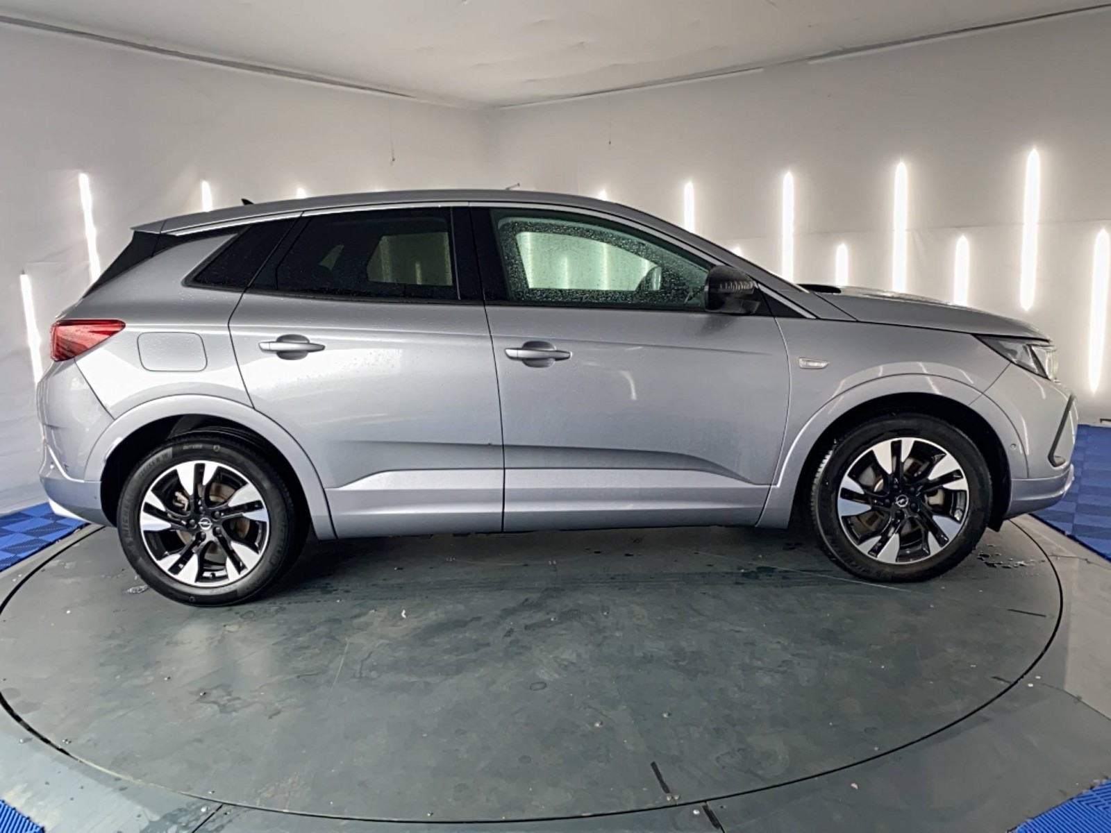 OPEL - GRANDLAND - #720988 - 3