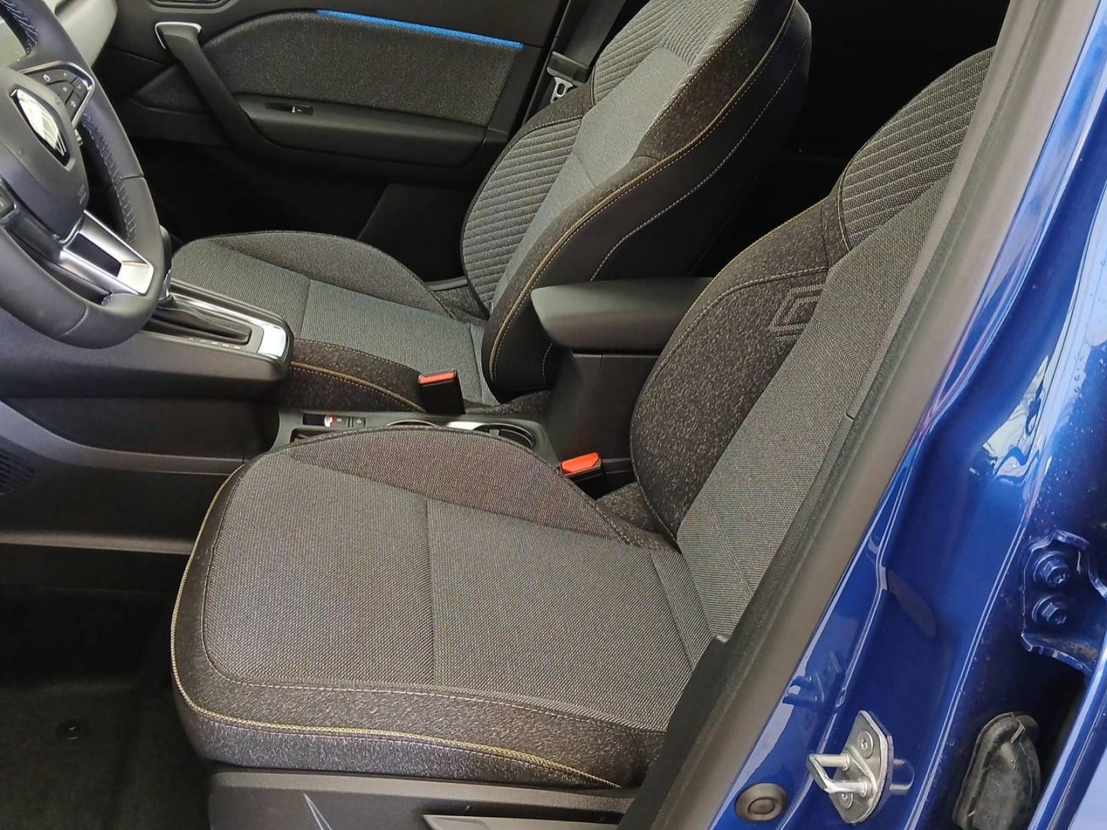 RENAULT - CAPTUR - #836163 - 7