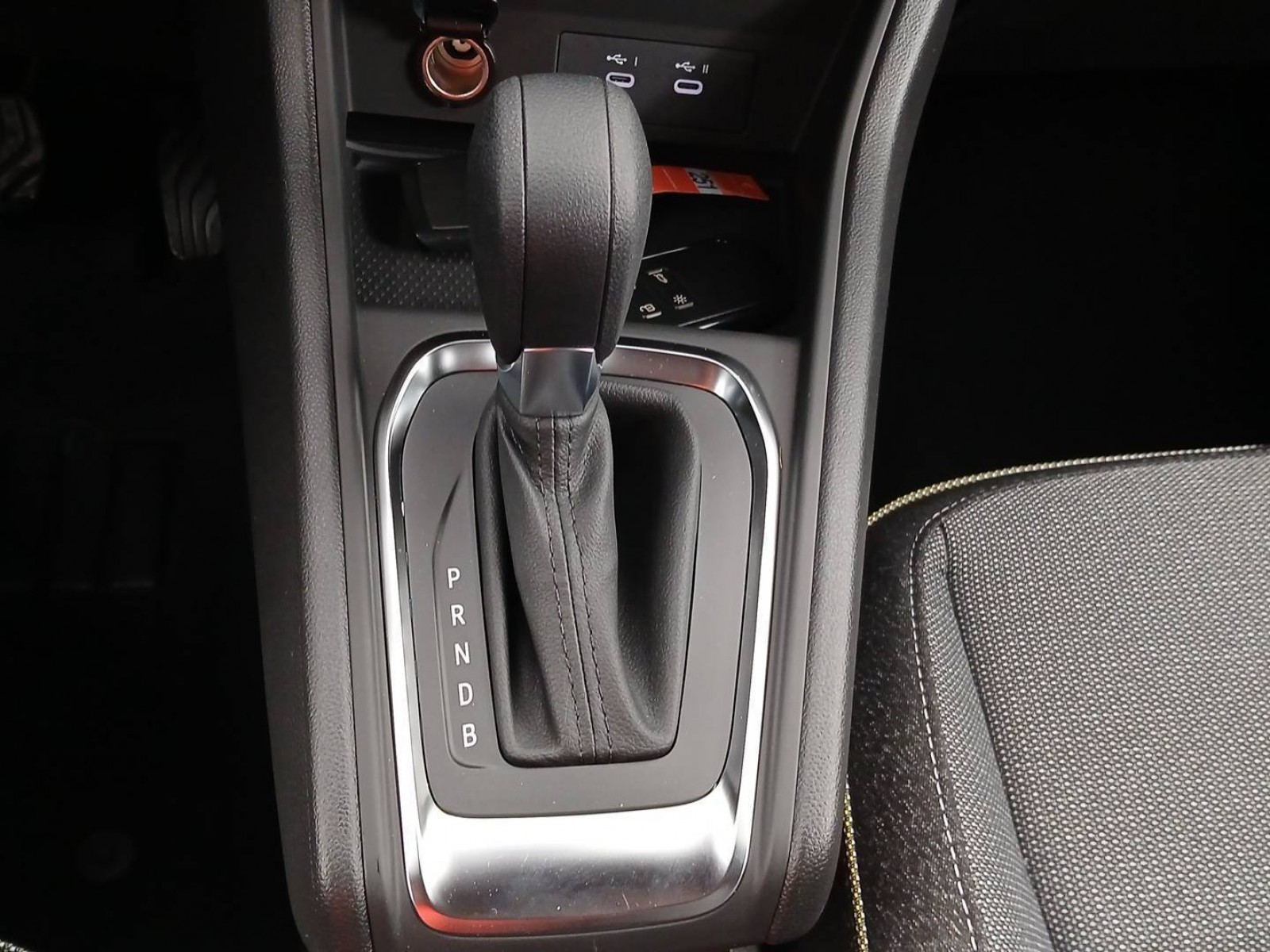 RENAULT - CAPTUR - #836163 - 13
