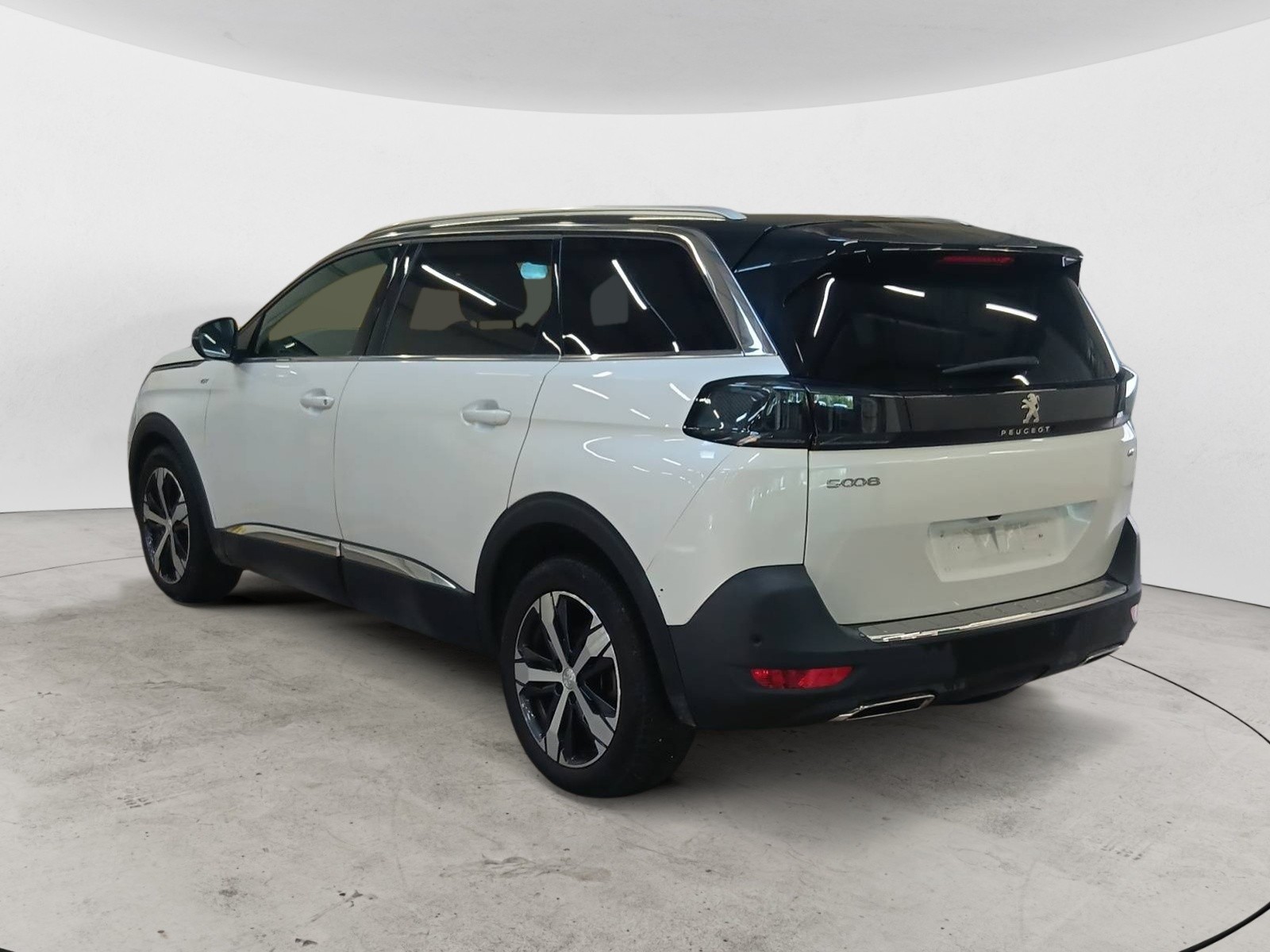 PEUGEOT - 5008 - #758405 - 2