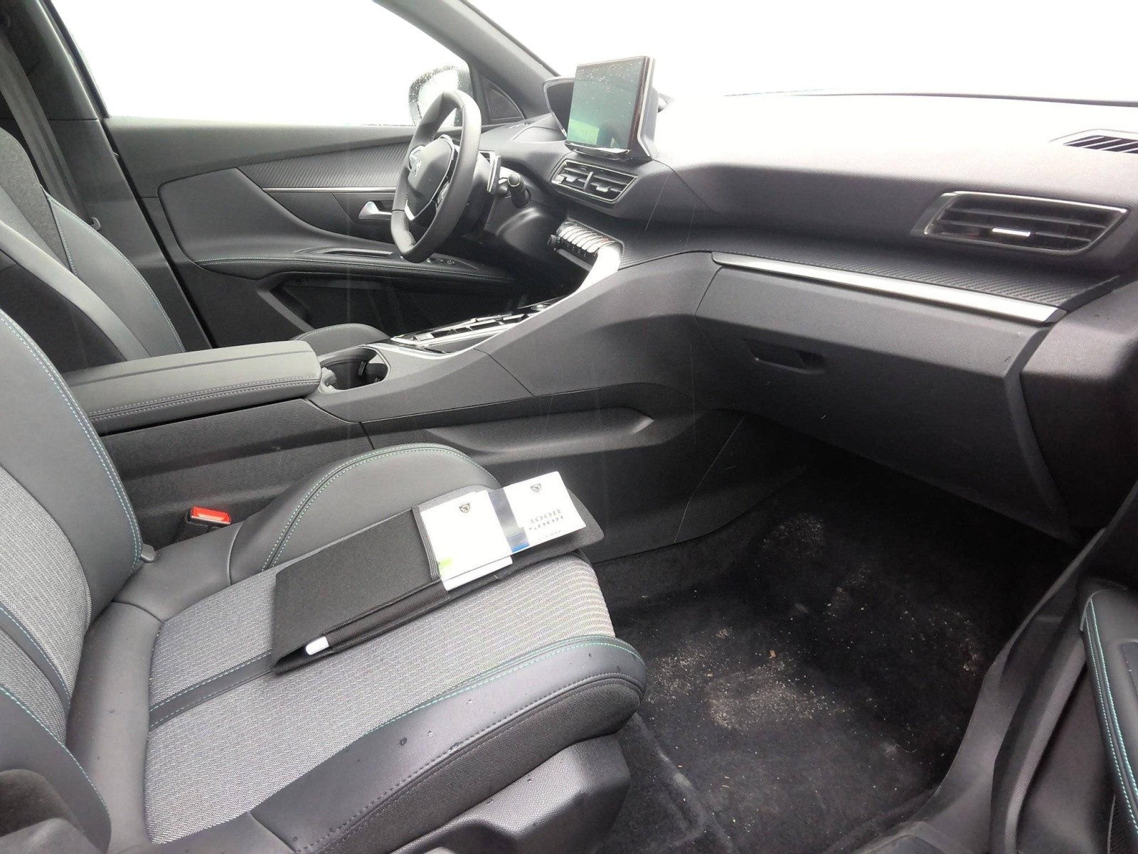 PEUGEOT - 5008 - #836367 - 2
