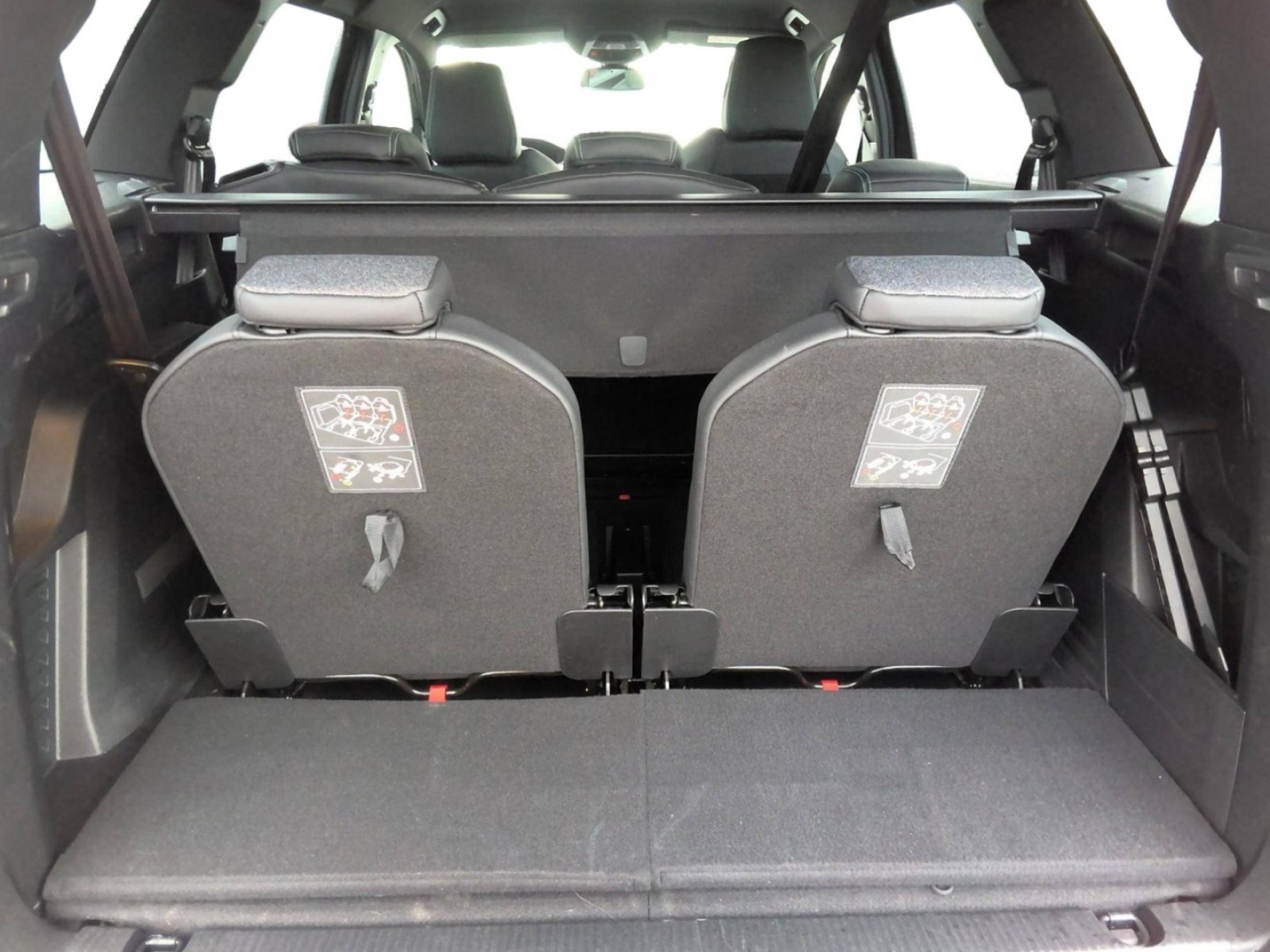PEUGEOT - 5008 - #836367 - 15