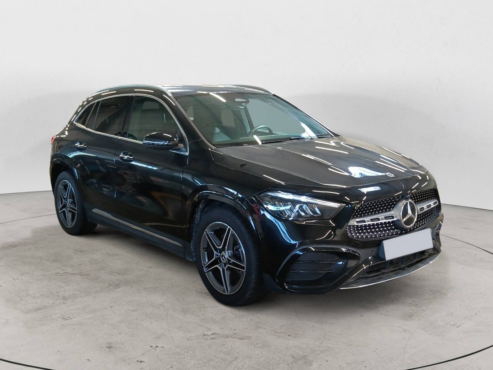 MERCEDES - GLA - #604411 - 6