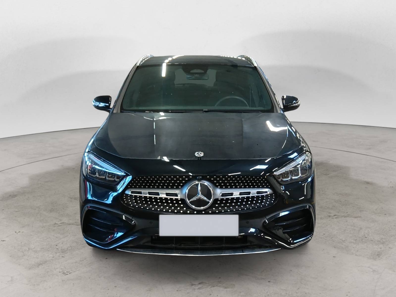 MERCEDES - GLA - #604411 - 7