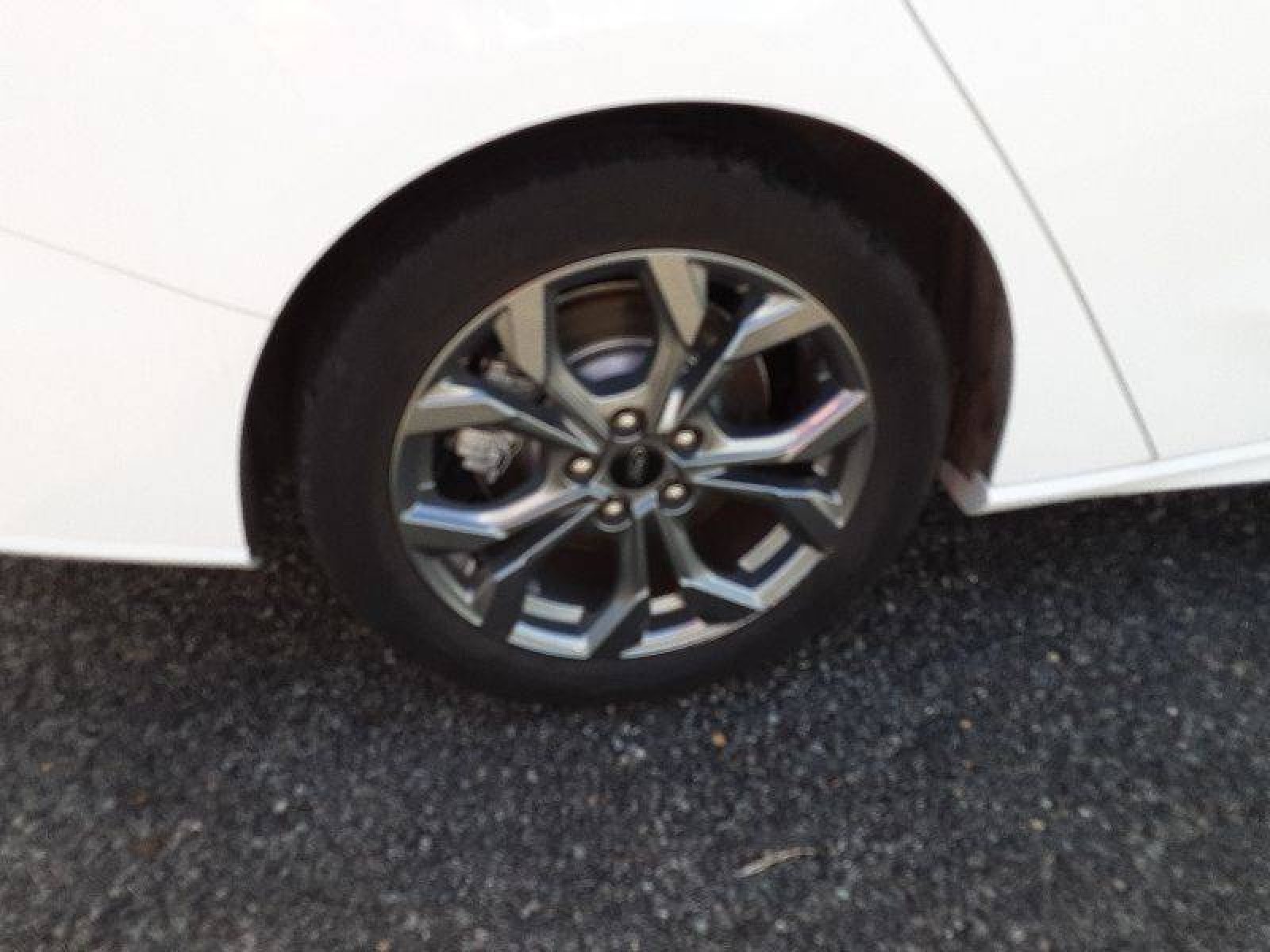 FORD - FOCUS SW - #771090 - 17