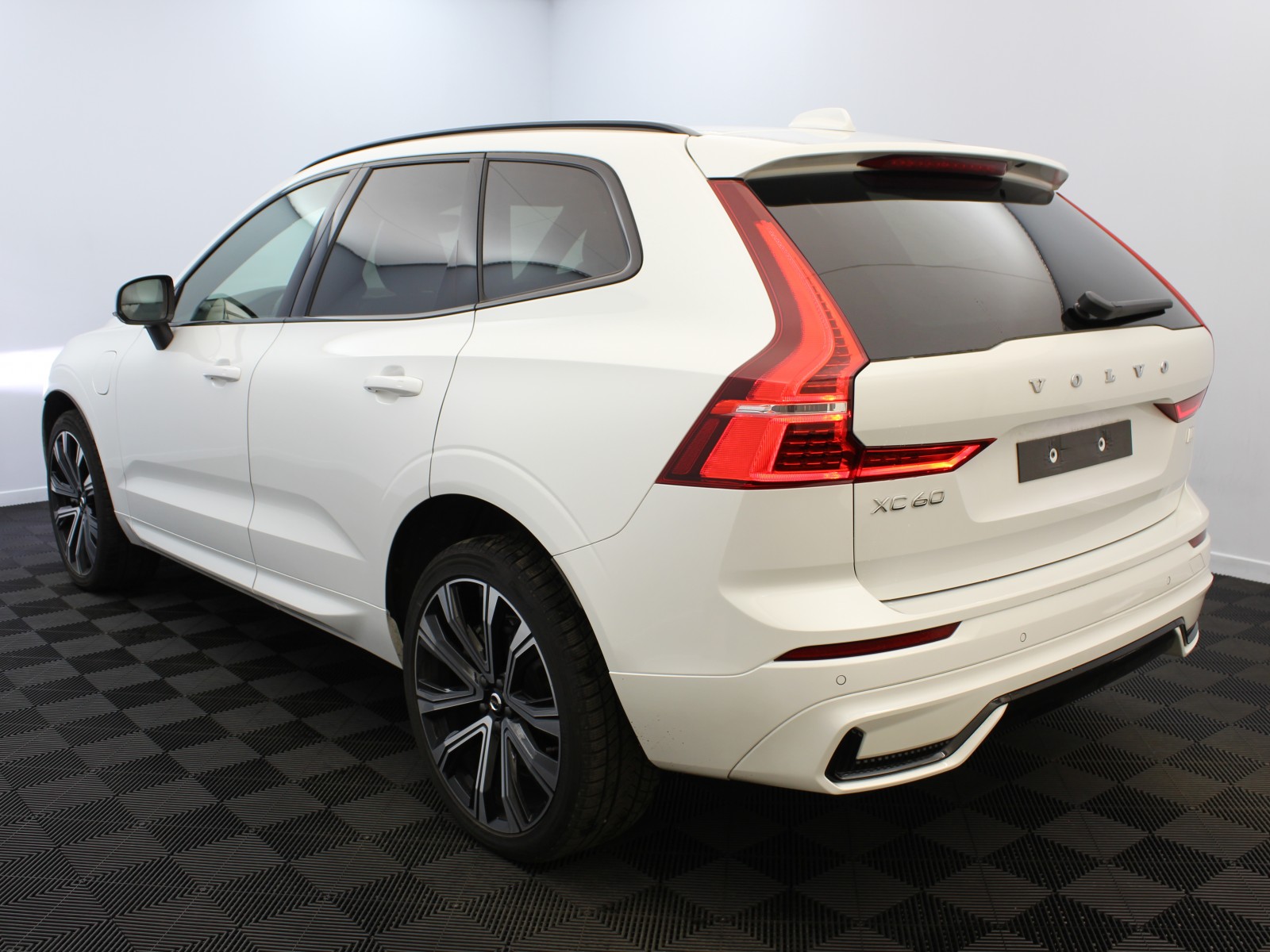 VOLVO - XC60 MY22 - #174956 - 2