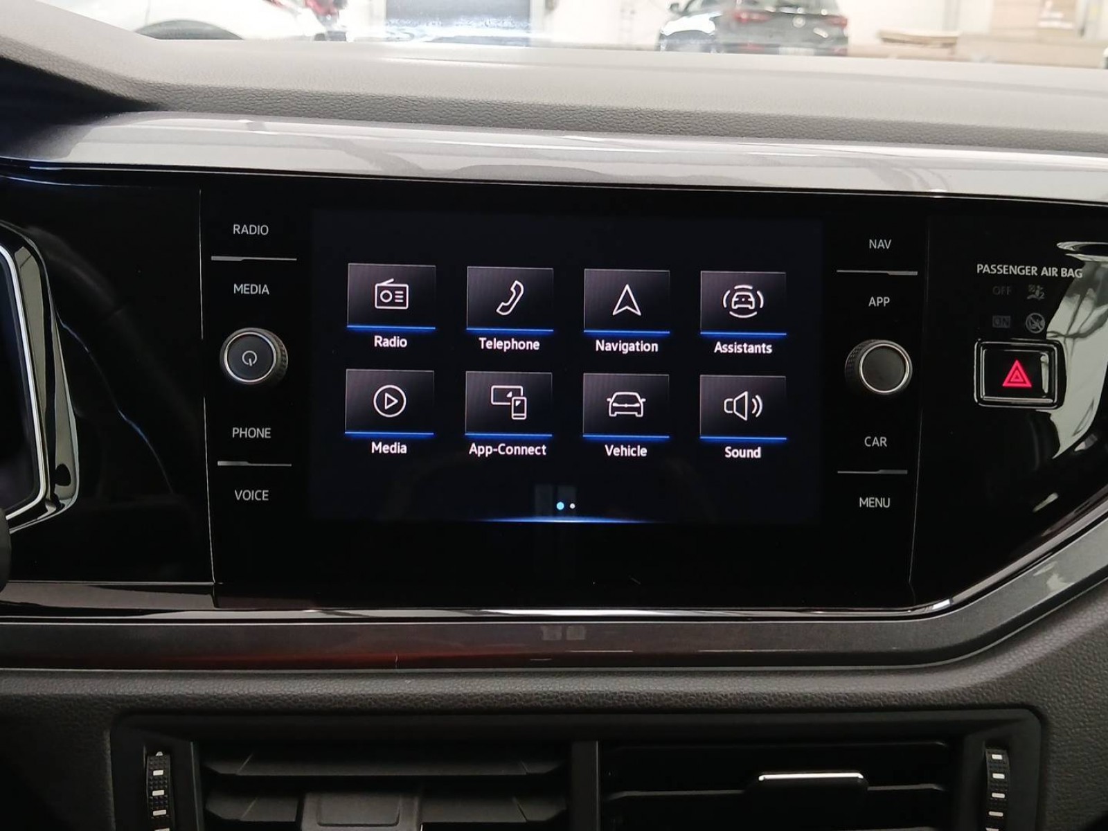 VOLKSWAGEN - TAIGO - #637443 - 13