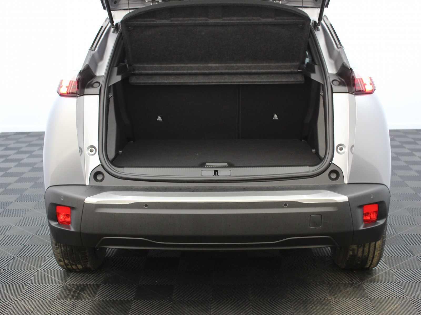 PEUGEOT - 2008 - #181231 - 13