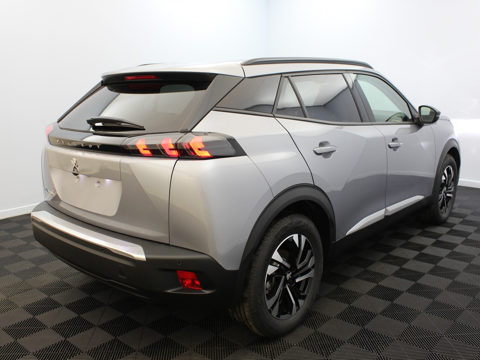 PEUGEOT - 2008 - #181233 - 3