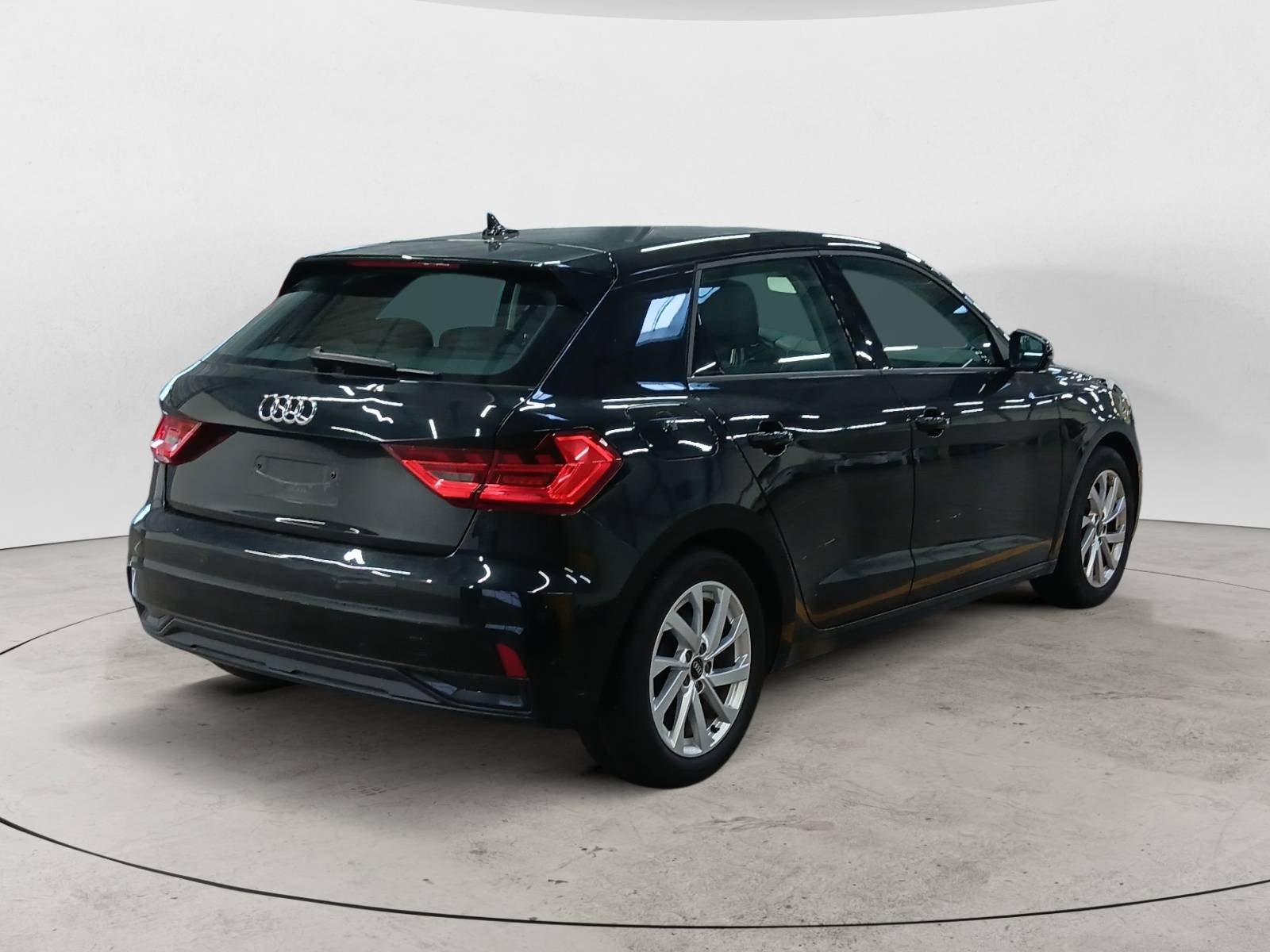 AUDI - A1 SPORTBACK - #837226 - 3