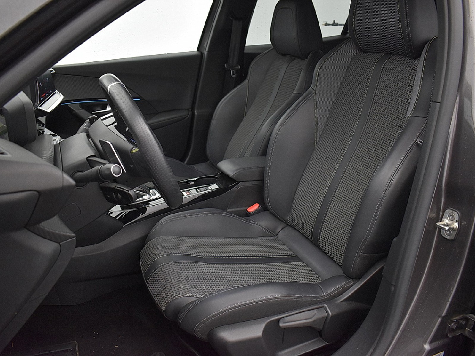 PEUGEOT - 2008 - #181018 - 7
