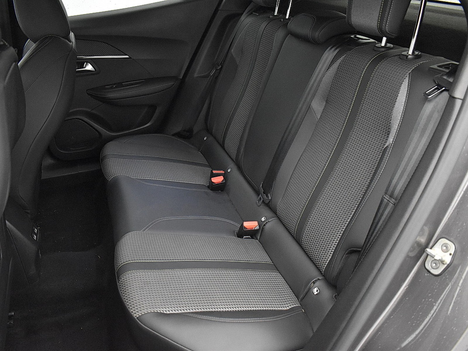 PEUGEOT - 2008 - #181018 - 8